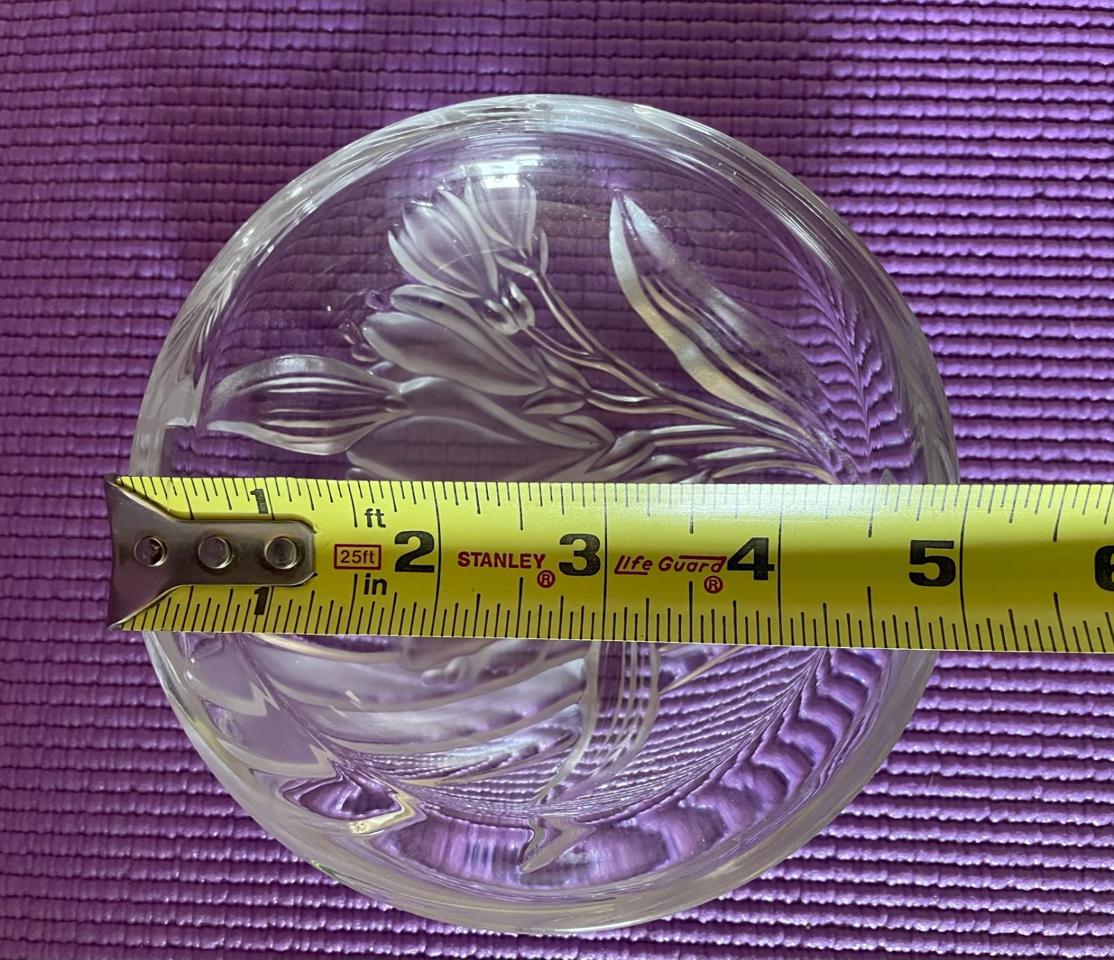 Mikasa Parisian Frosted Iris Round Crystal Candy Dish, about 5″ (see picture)