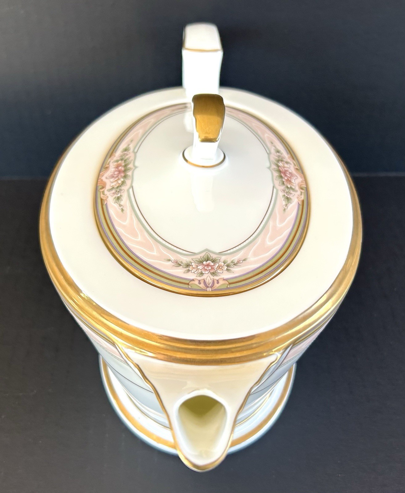 Noritake Bone China Romanticize Teapot Pot Pink Floral Band