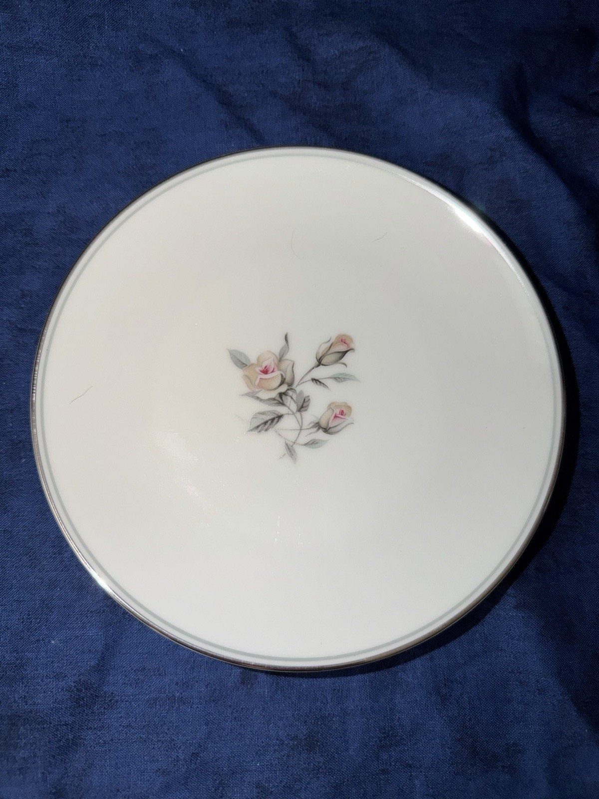 Noritake -Margot-Fine China-Set of 8-Bread & Butter Plates-6 3/8 inches