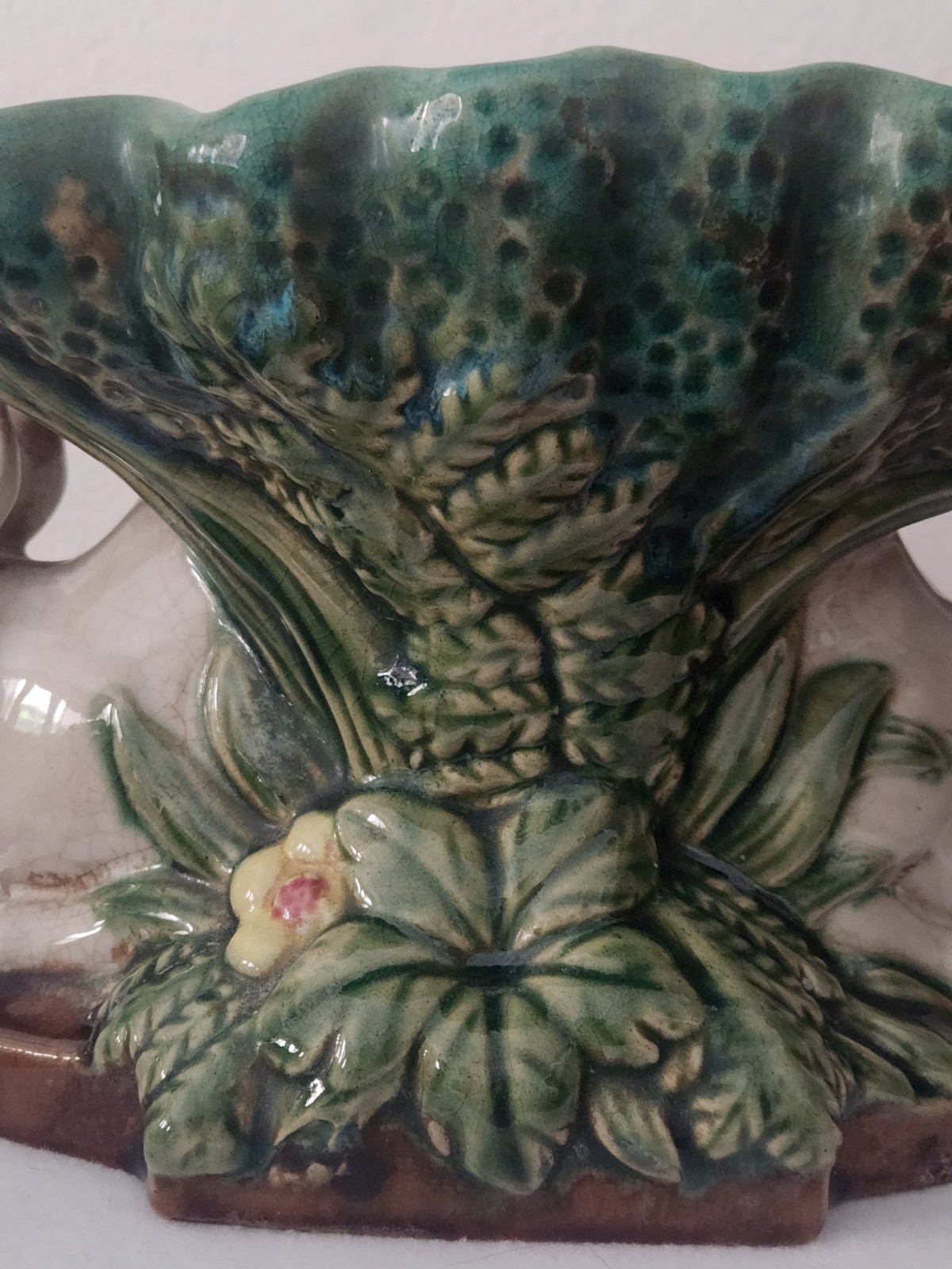 Vtg Majolica Double Rabbit Pedestal Compote Fruit Bowl Centerpiece Easter VGC