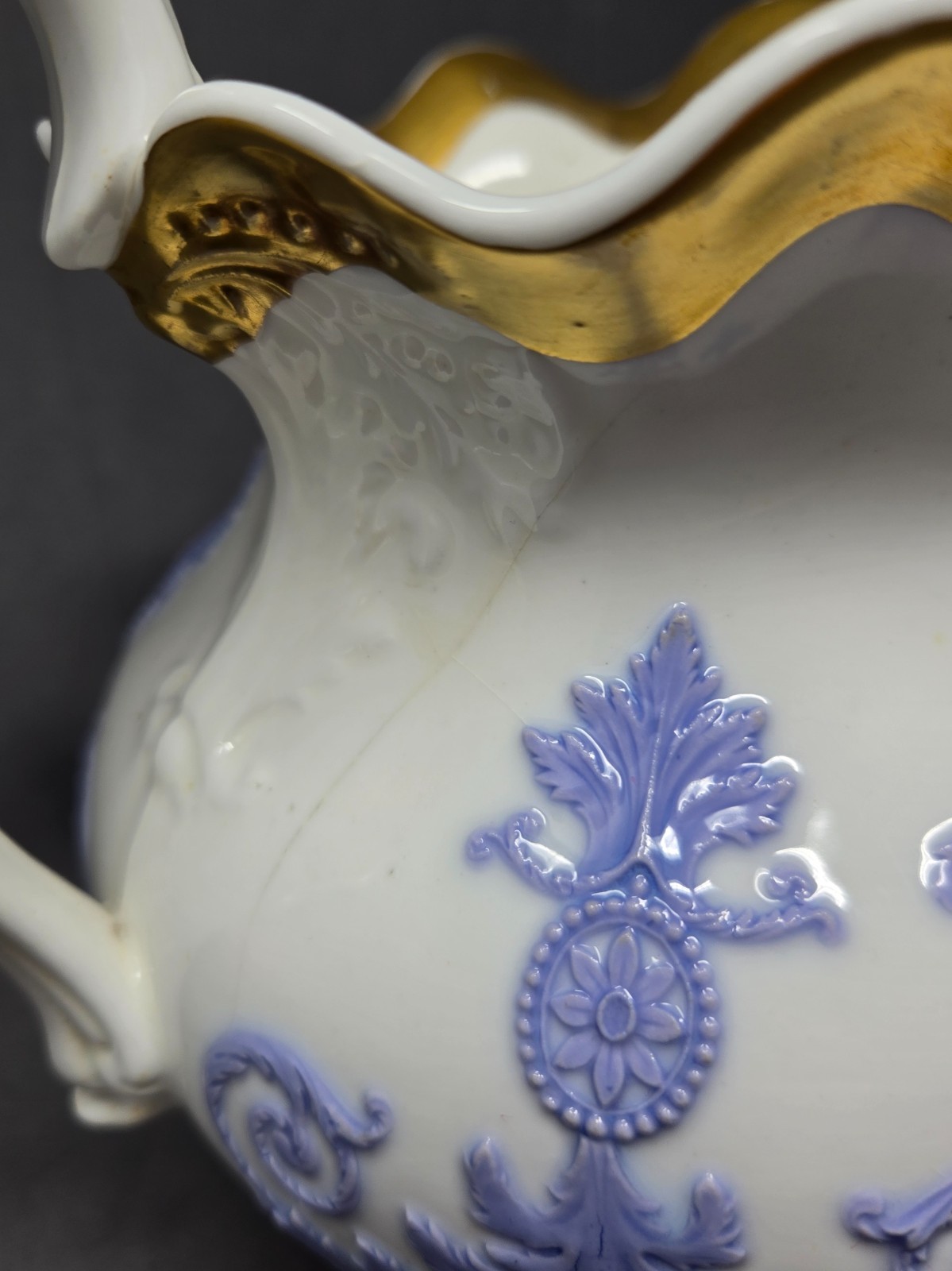 English Pitcher Lilac Sprigware C. 1830s 7 3/8 inches Tall