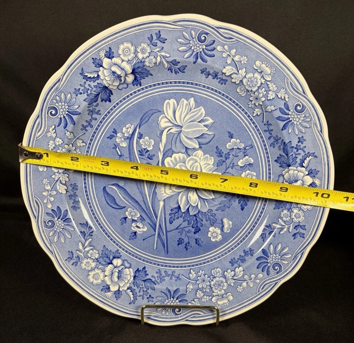 The Spode Blue Room Collection “Botanical” Plate Made In England 10.5″