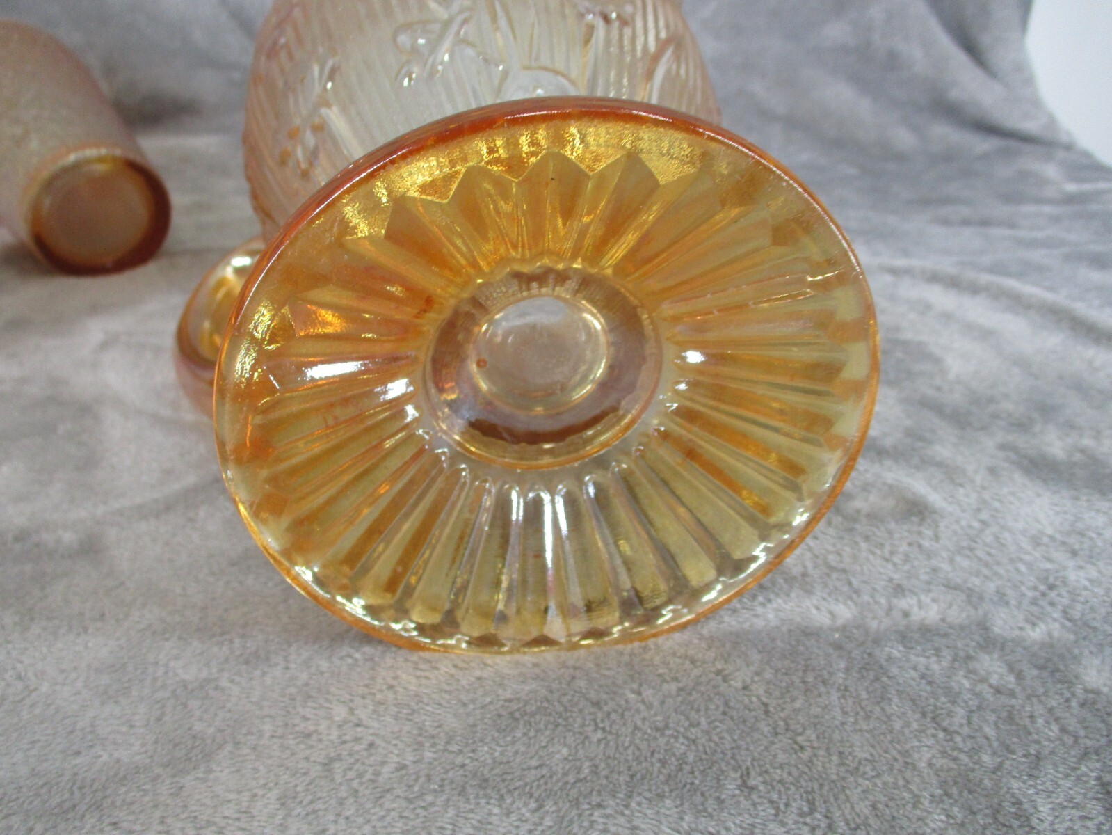 Jeannette Carnival Glass Pitcher And Tree Bark Tumblers Set Marigold Iridescent