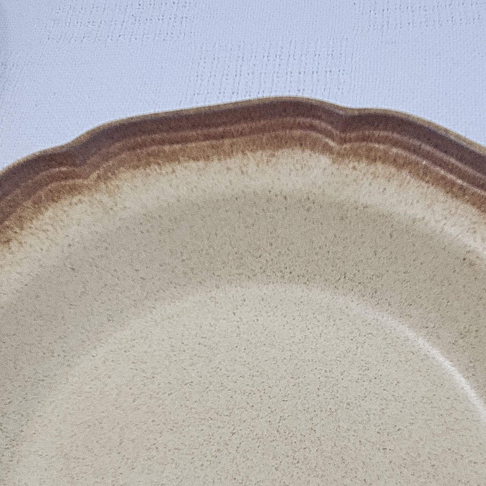 Mikasa Whole Wheat E8000 Stoneware Bowl Dishwasher & Oven Safe Beige Brown