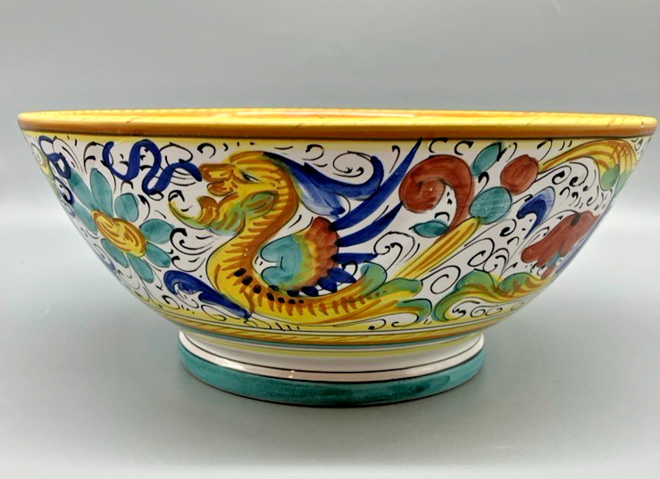 LARGE DERUTA ITALY HAND PAINTED POTTERY SERVING BOWL RAFFAELLESCO 11 3/4 INCHES
