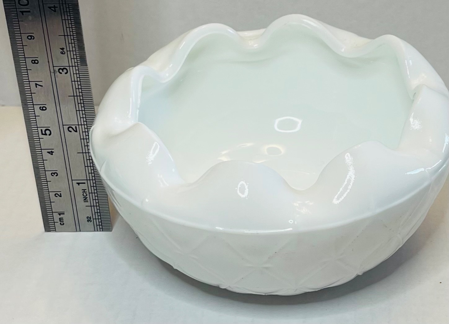 Vtg Indiana Milk Glass Duette Candy Bowl Diamond Quilted Crimped Ruffled Edge