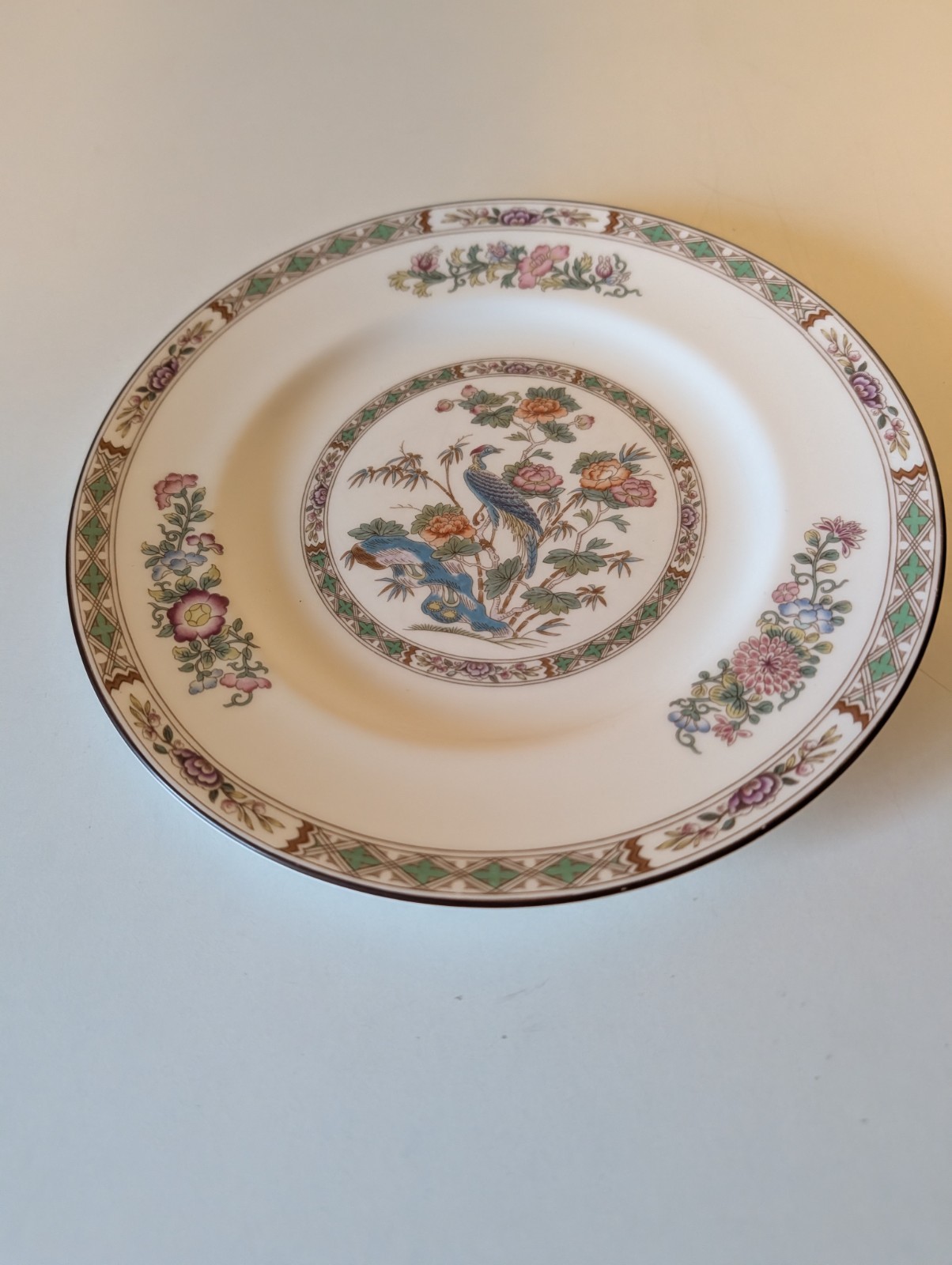 Wedgwood Kutani Crane Salad Plate Bone China England 8″ R4464