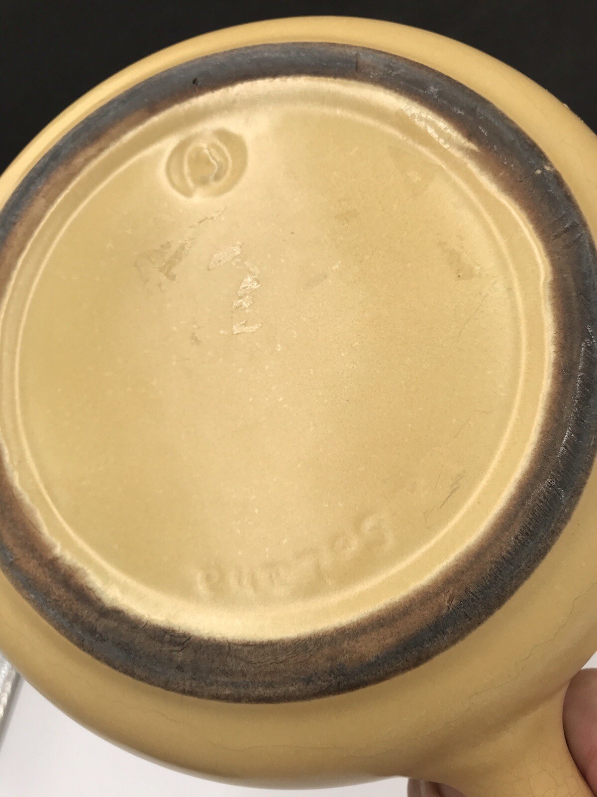 8″ Yellow Vintage La Solana Pottery Stoneware oven Ware Covered Casserole Pan