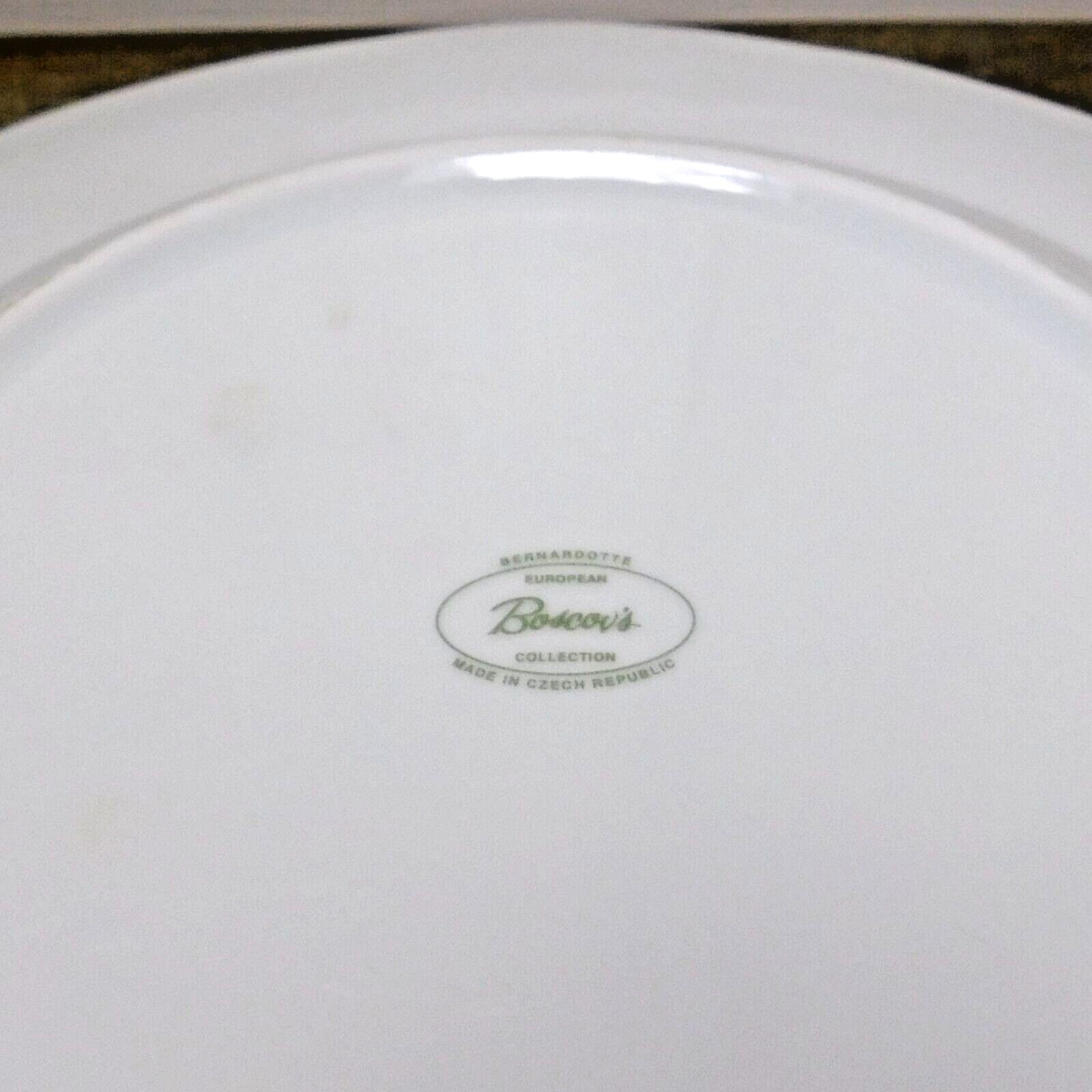 Bernardotte Ivory BOSCOV’S European Collection Czech 10.5″ DINNER PLATE Lot of 4