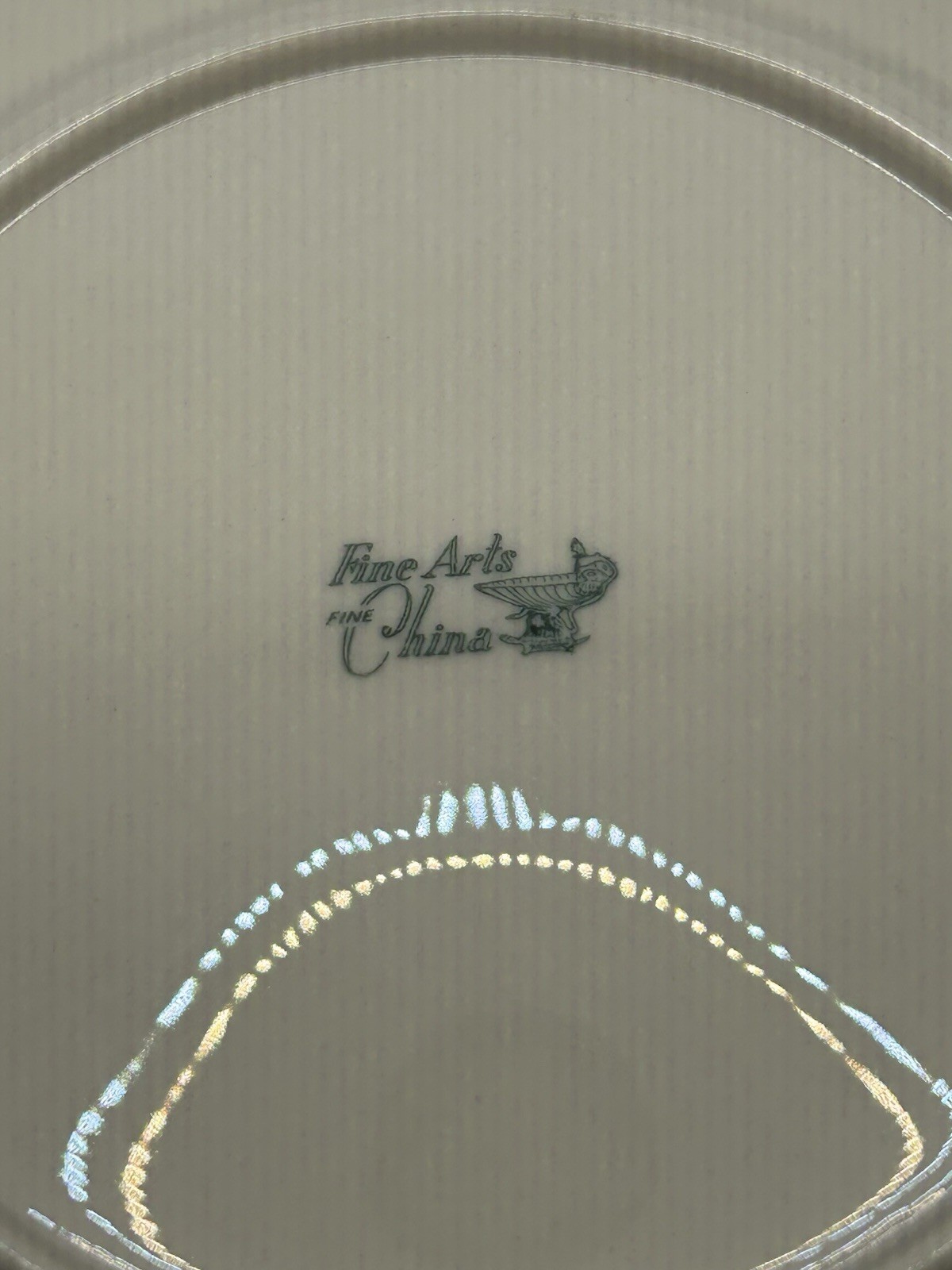 Fine Arts China Christmas 10 1/2″ Dinner Plate with Holly Berry and Candles Gift