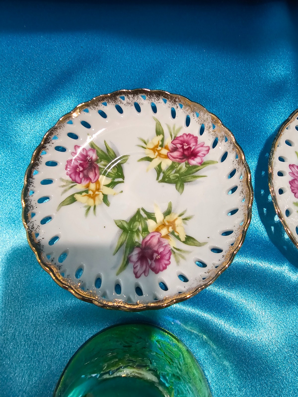 Set of 2 Green Glass Teacups & Bone China Saucers Miss Matched
