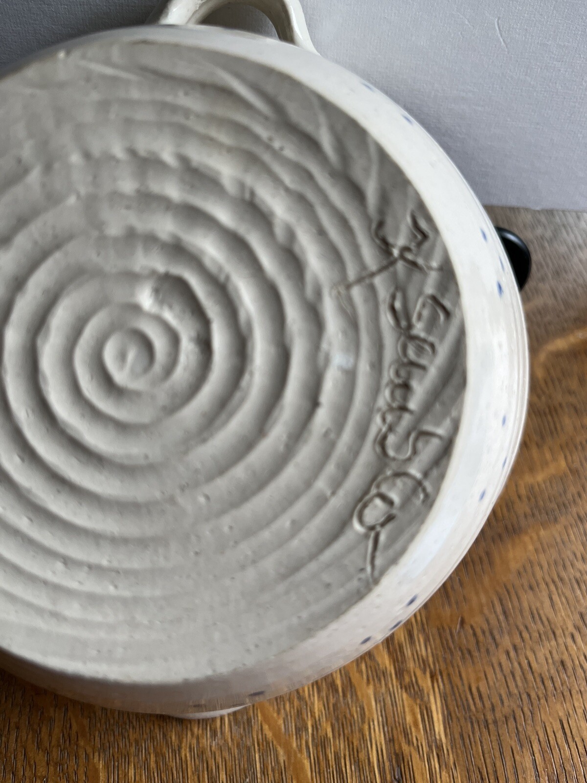 Stoneware Earthware Artist Signed Ceramic Bowl Handmade Mixing Bowl Pour Spout