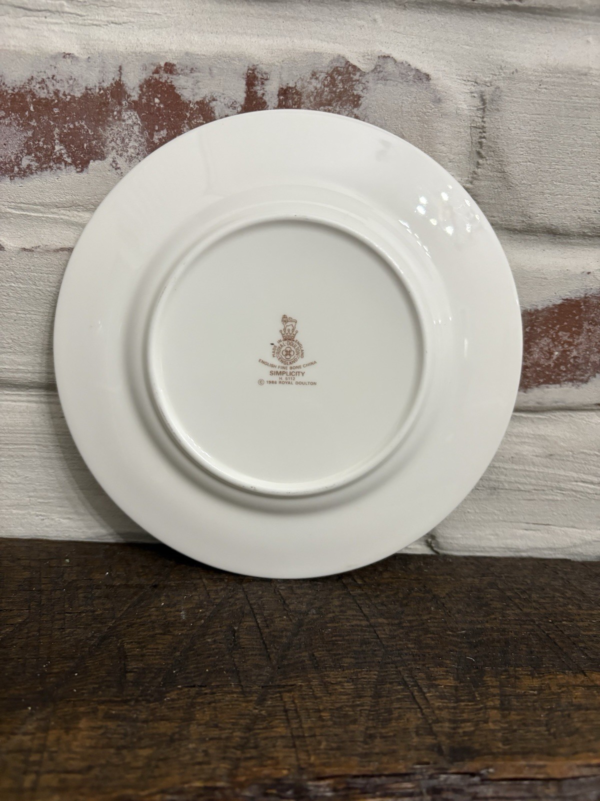 Royal Doulton Simplicity Plates- Dinner, Salad, or Bread- Kitchenware/Serveware
