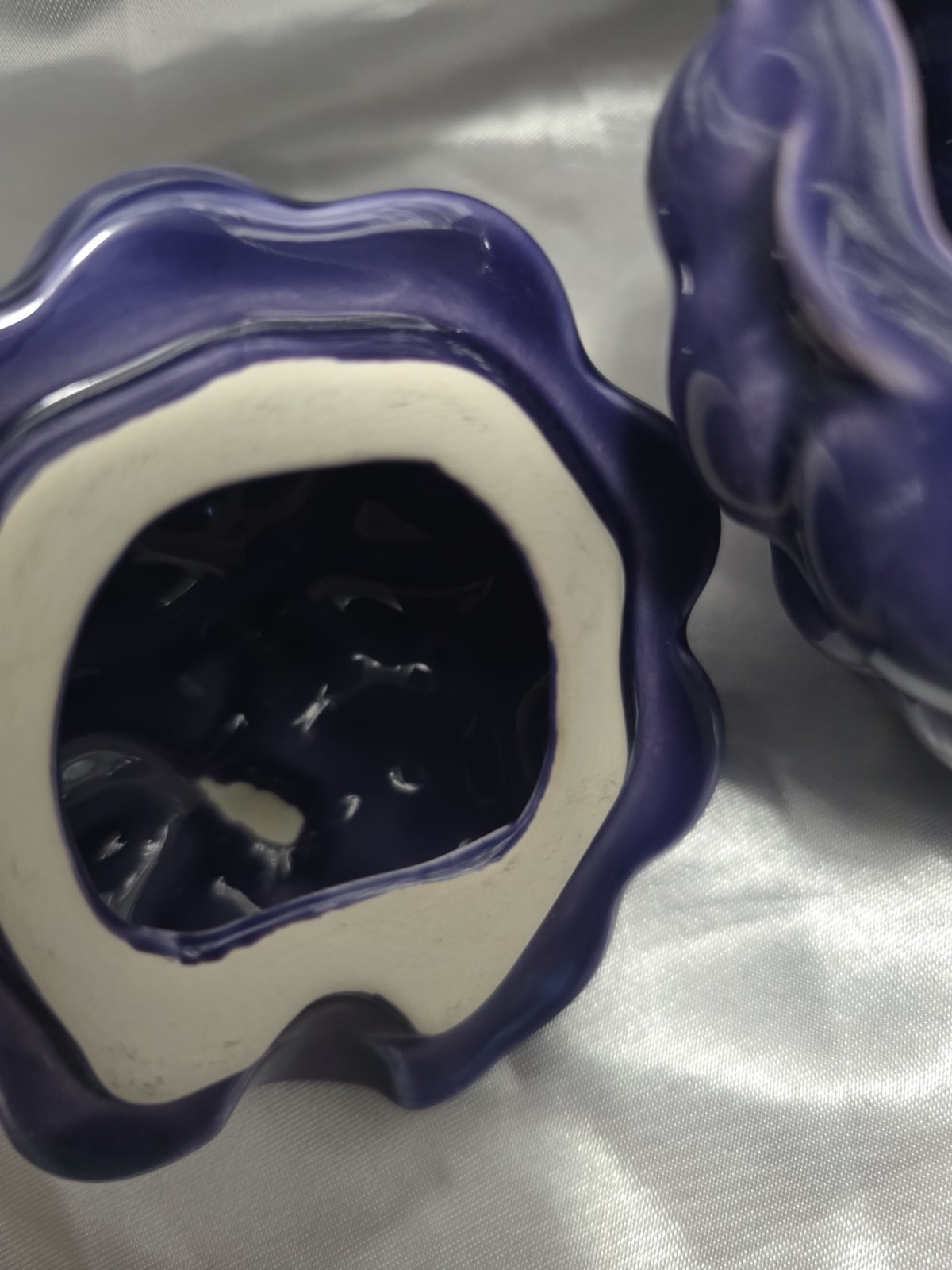 Vintage 5″ Purple Grape Cluster Ceramic Covered Dish Sugar Trinket Box…