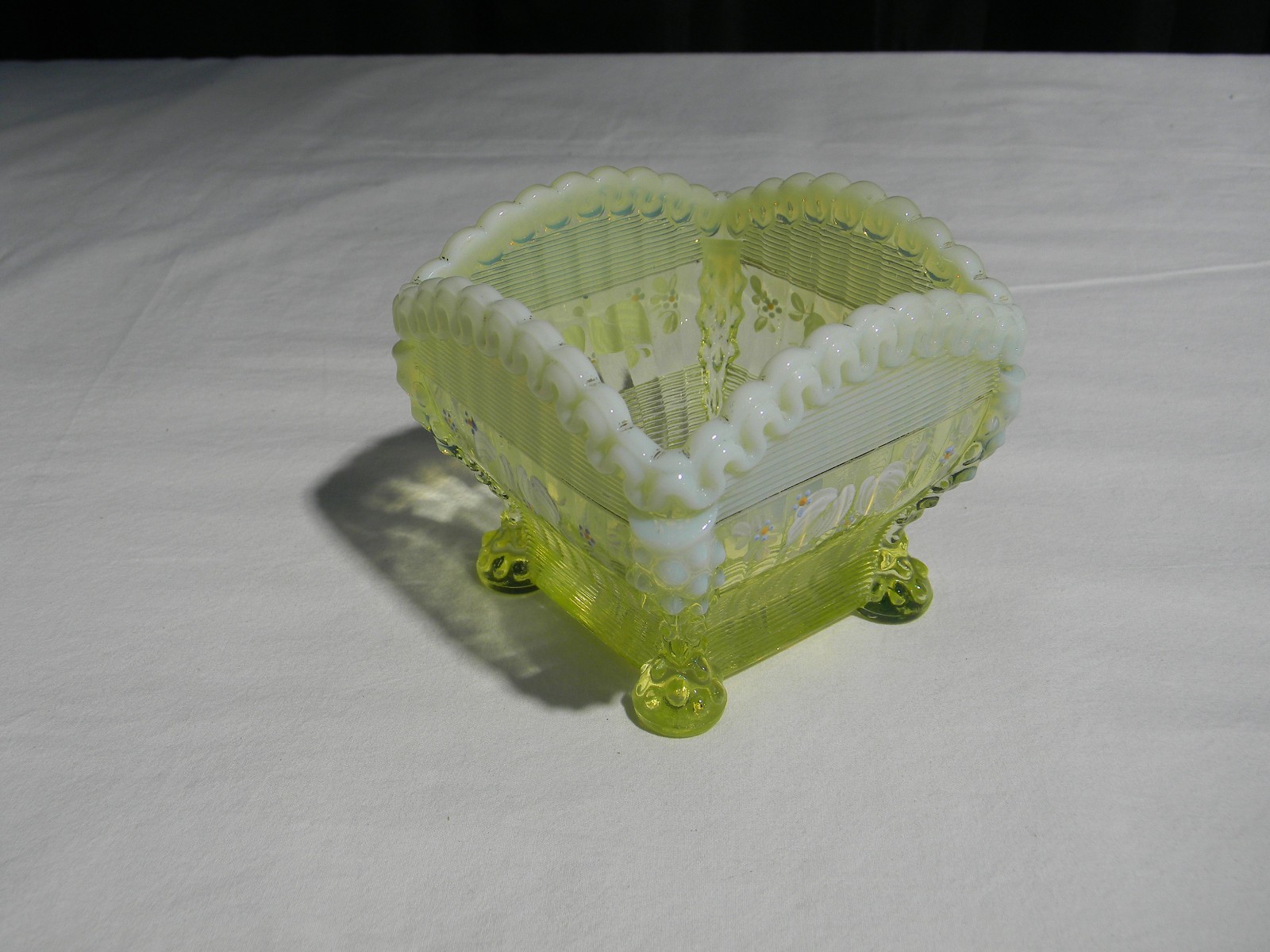~URANIUM GLASS NORTHWOOD CANARY VASELINE OPALESCENT ALASKA COMPLETE TABLE SET~