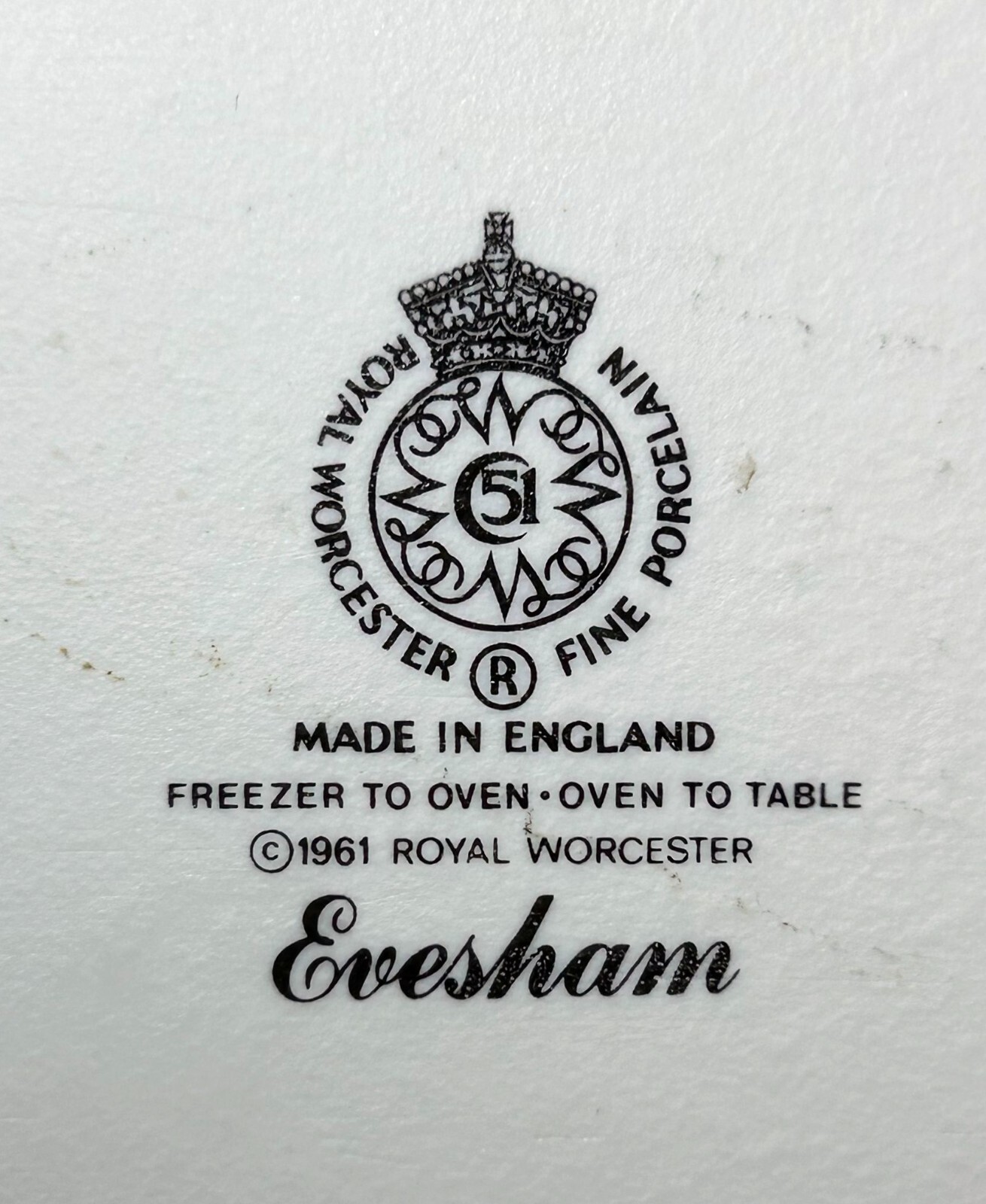 Royal Worcester Evesham Gold Round Oval Rectangular Bakers-Set of 3 Made England