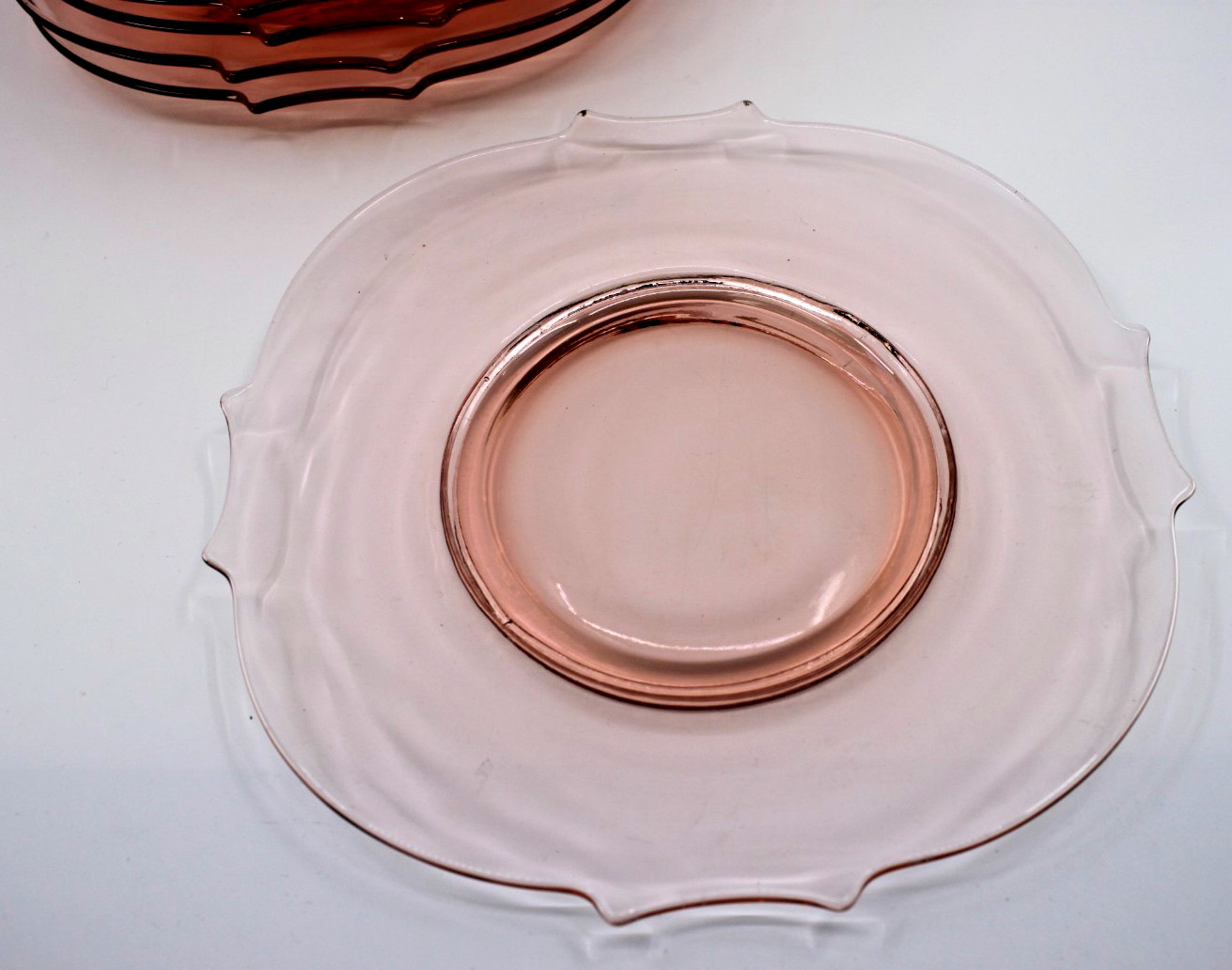 VTG Set of 11 Pink Depression Glass 8 3/4 inch Salad / Dessert Plates