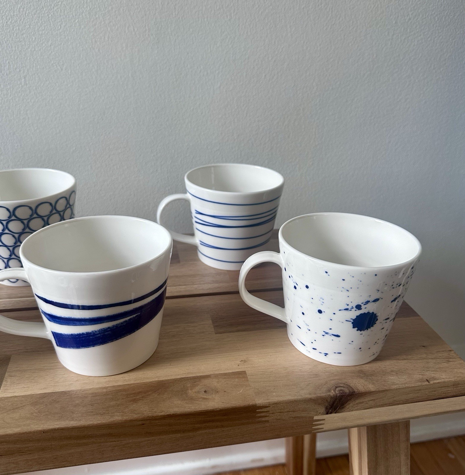 Royal Doulton Pacific Blue And White 12oz Porcelain Coffee Tea Mugs Set Of 6