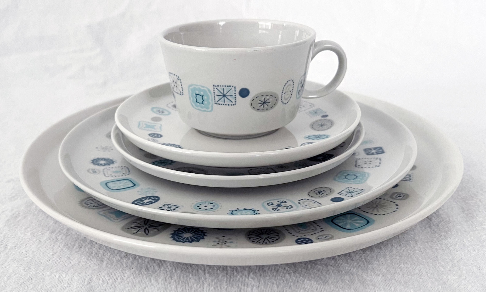 1950s-60s Franciscan Del Mar 5-Piece Placesetting EUC Atomic 3 Plates/Cup/Saucer