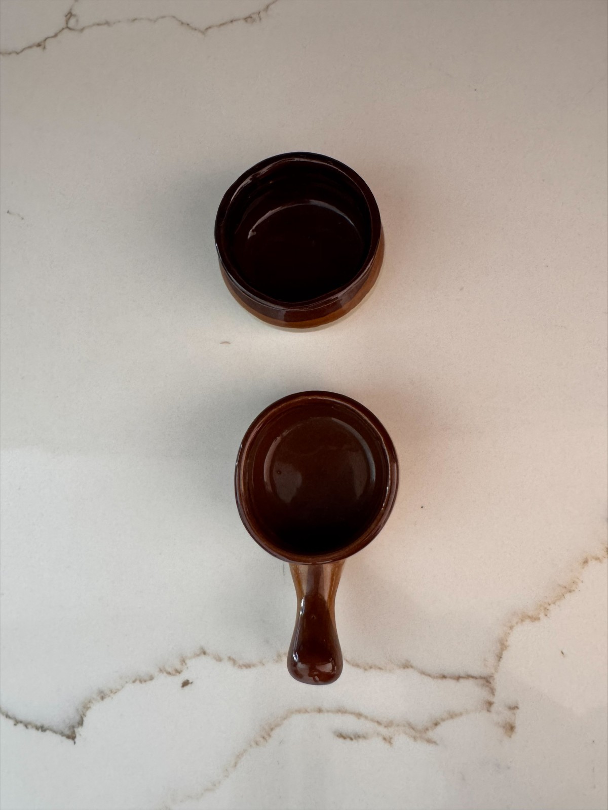 Vintage Mini Brown Drip Glaze Stoneware Bowls With Handle Crock Pot Style Set