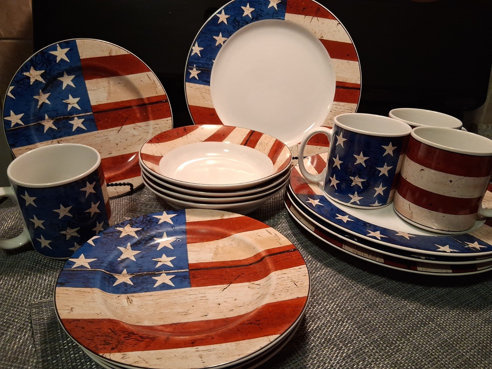 Vtg Warren Kimble Sakura Colonial 16 Pc Stoneware Set 1997 American Flag Euc