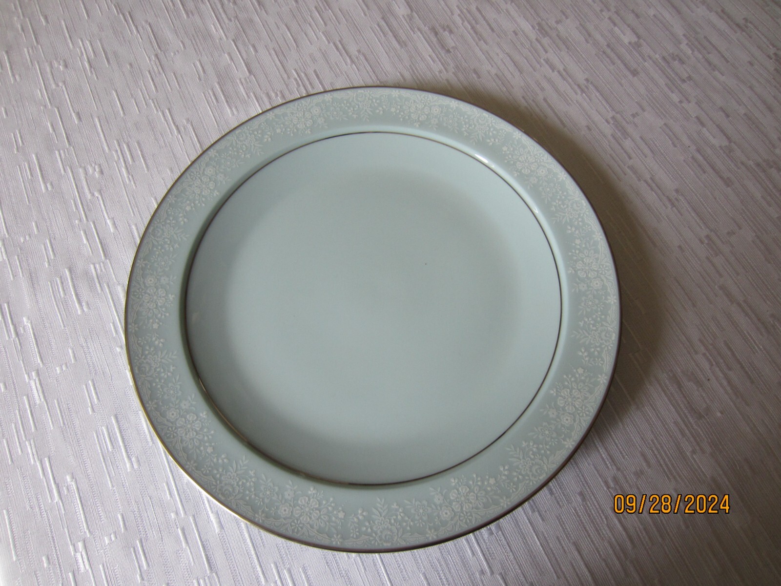 Noritake Fidelity Dinnerware bread plates Blue White Flowers Platinum Trim EUC