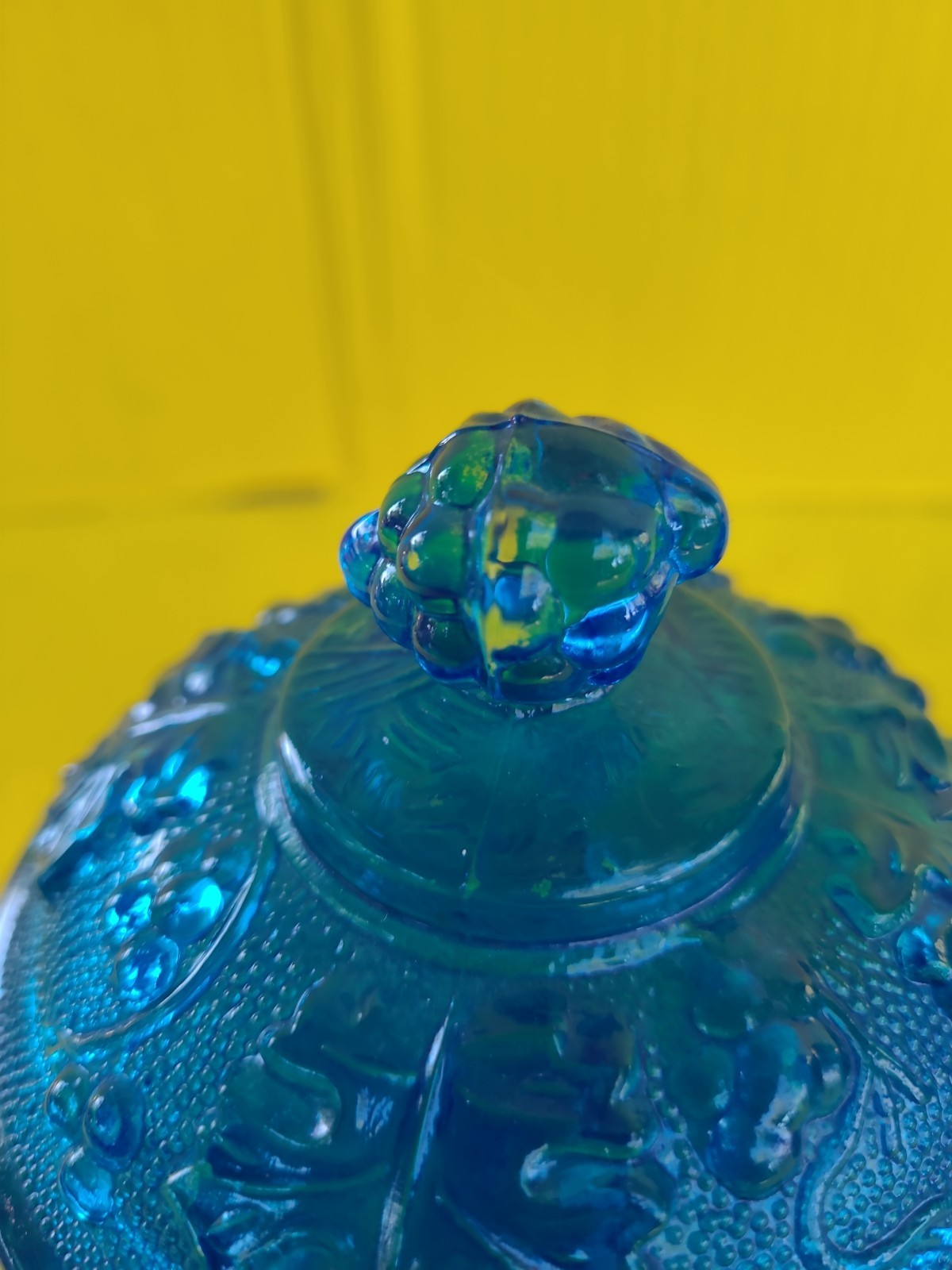 2 VTG 1950s Jeanette Glass Footed Covered Cobalt Blue Candy Dish Grape Leaf MCM