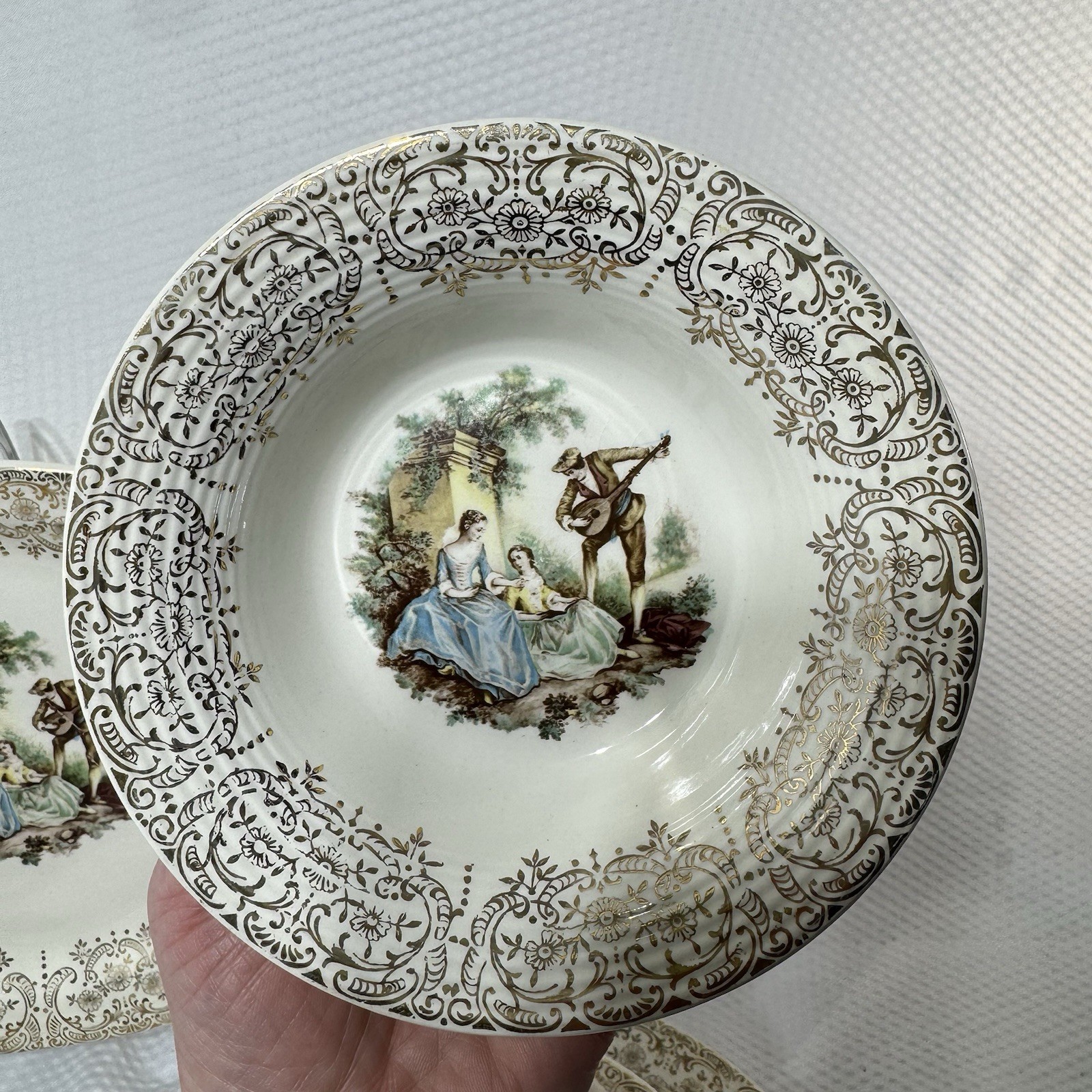 American Limoges Triumph D’Or China 22K Gold Vintage Discontinued 23 Pieces
