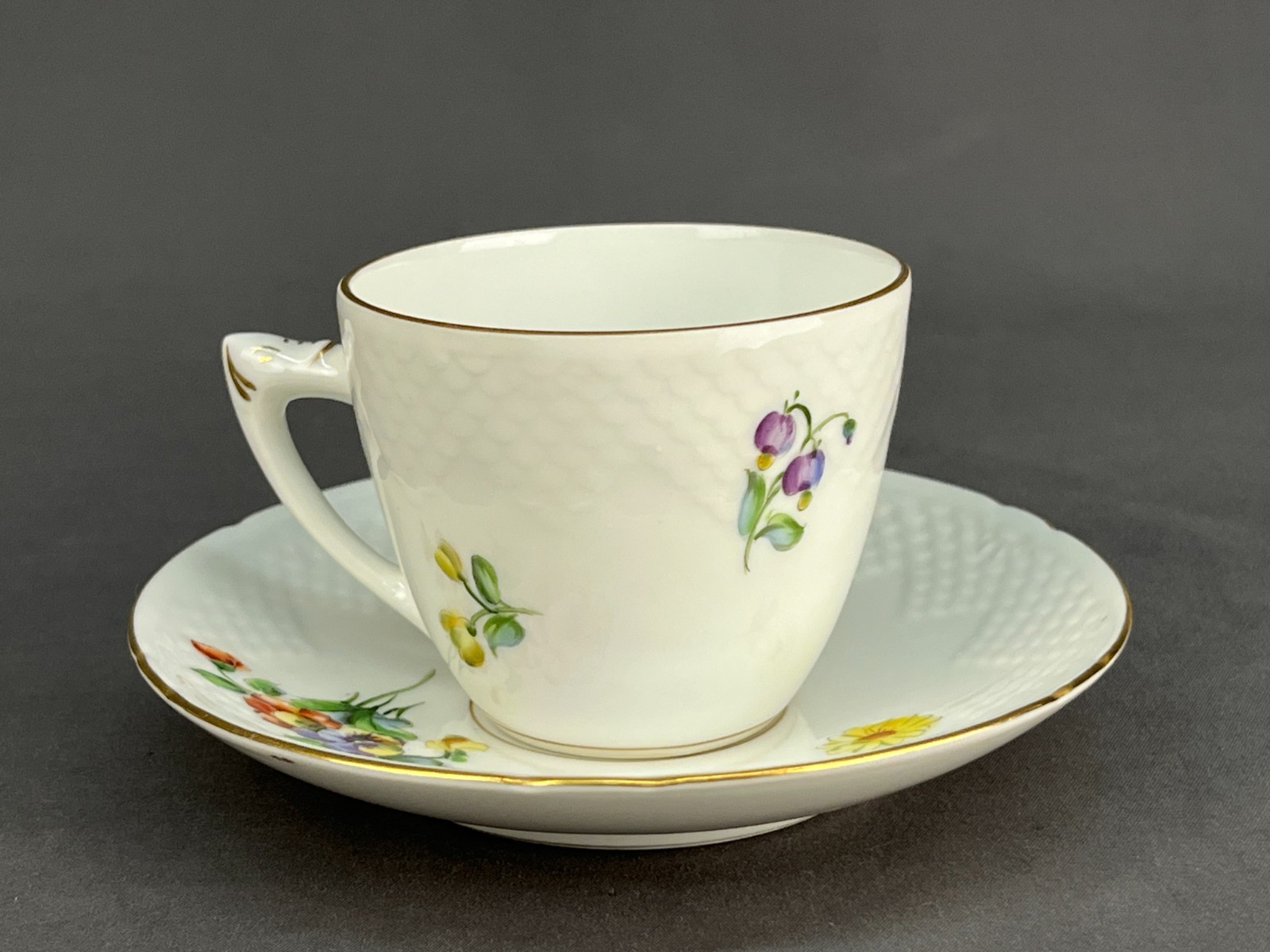 10 B&G Bing Grondahl SAXON FLOWER 2 1/2″ Flat Cup & Saucer Sets c. 1940’s : MINT