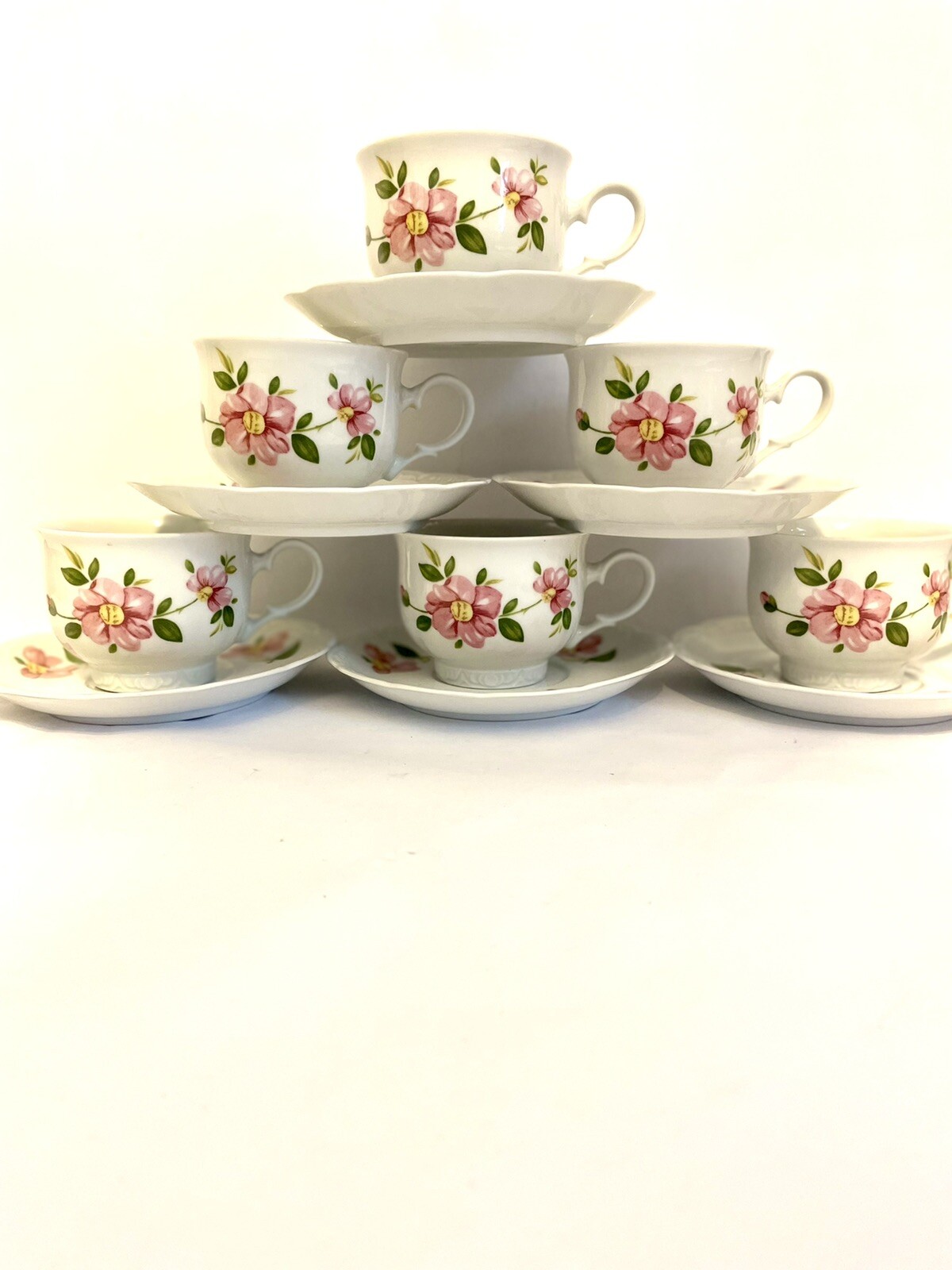 Set of 6 Mitterteich Bavaria Tea Cofee Cup And Saucer MIT359 Pink Flowers