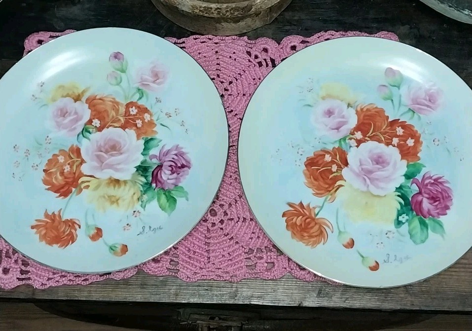 Vintage Pair 9 1/4” Hand Painted Roses Floral Signed Dinner Plates Wall Hanging