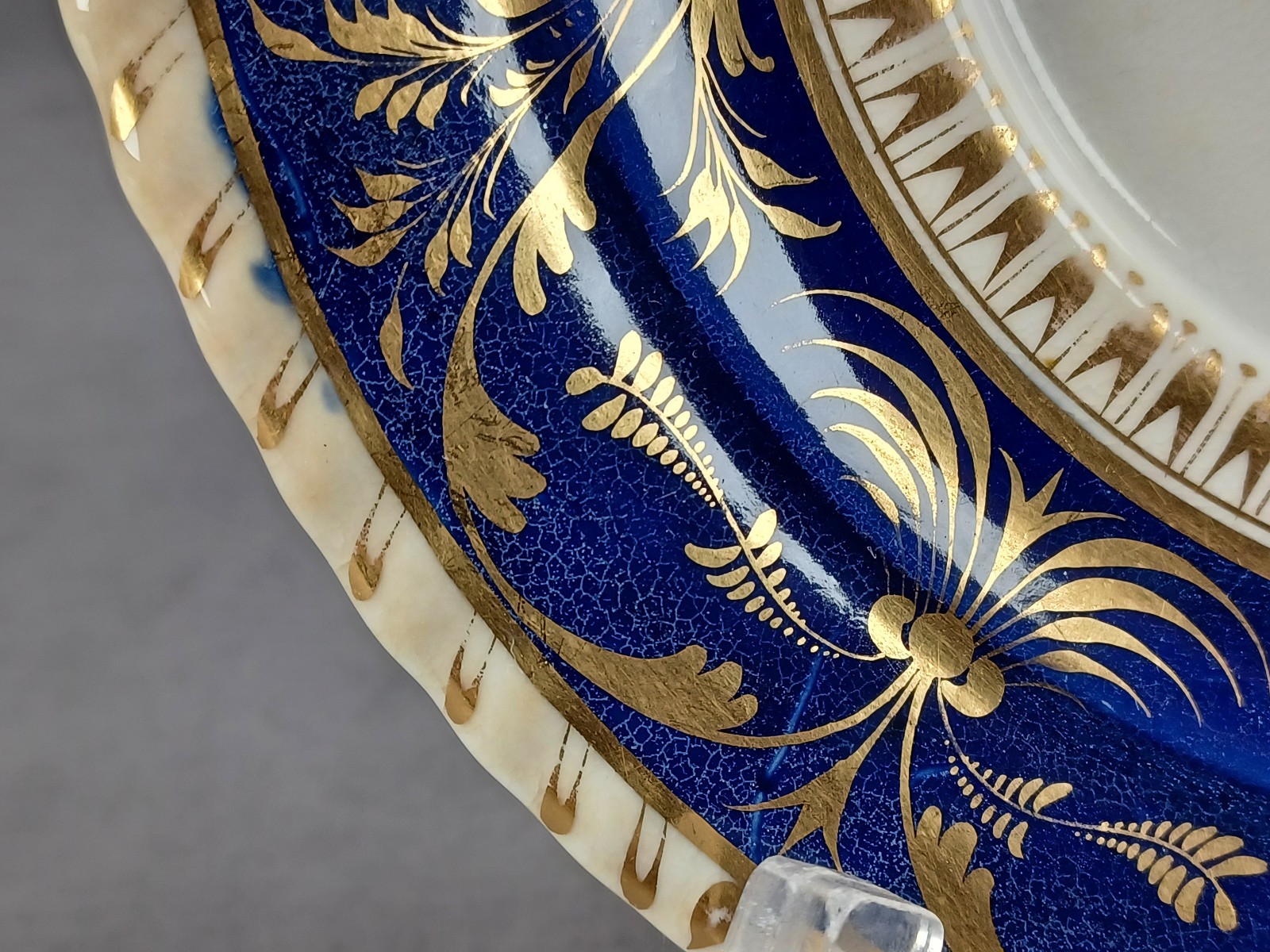 Antique Derby Gold Neoclassical Acanthus Leaf Scrollwork & Cobalt Under Plate