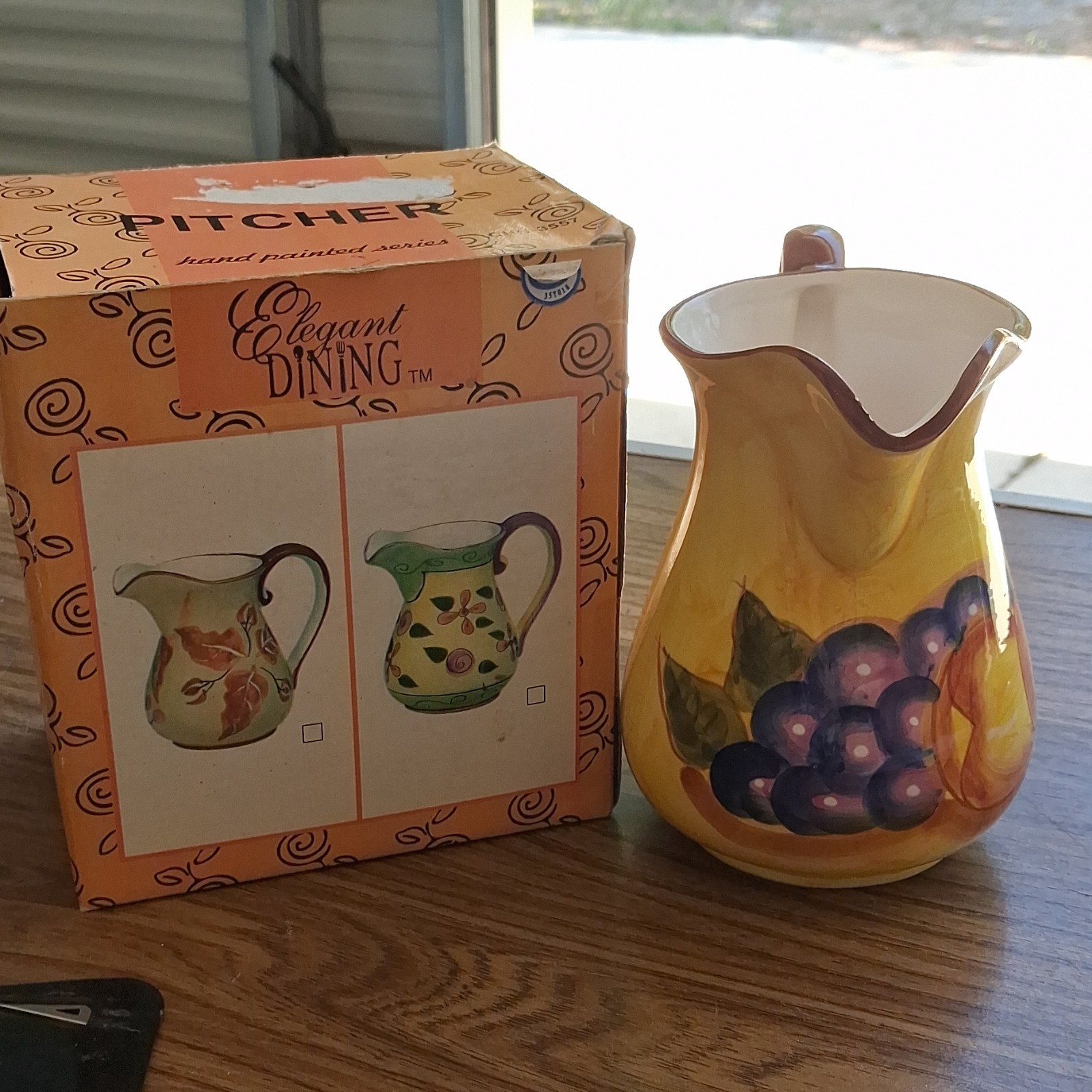 Elegant Dining Hand Painted Ceramic Fruit Pitcher Glossy Finish Boxed
