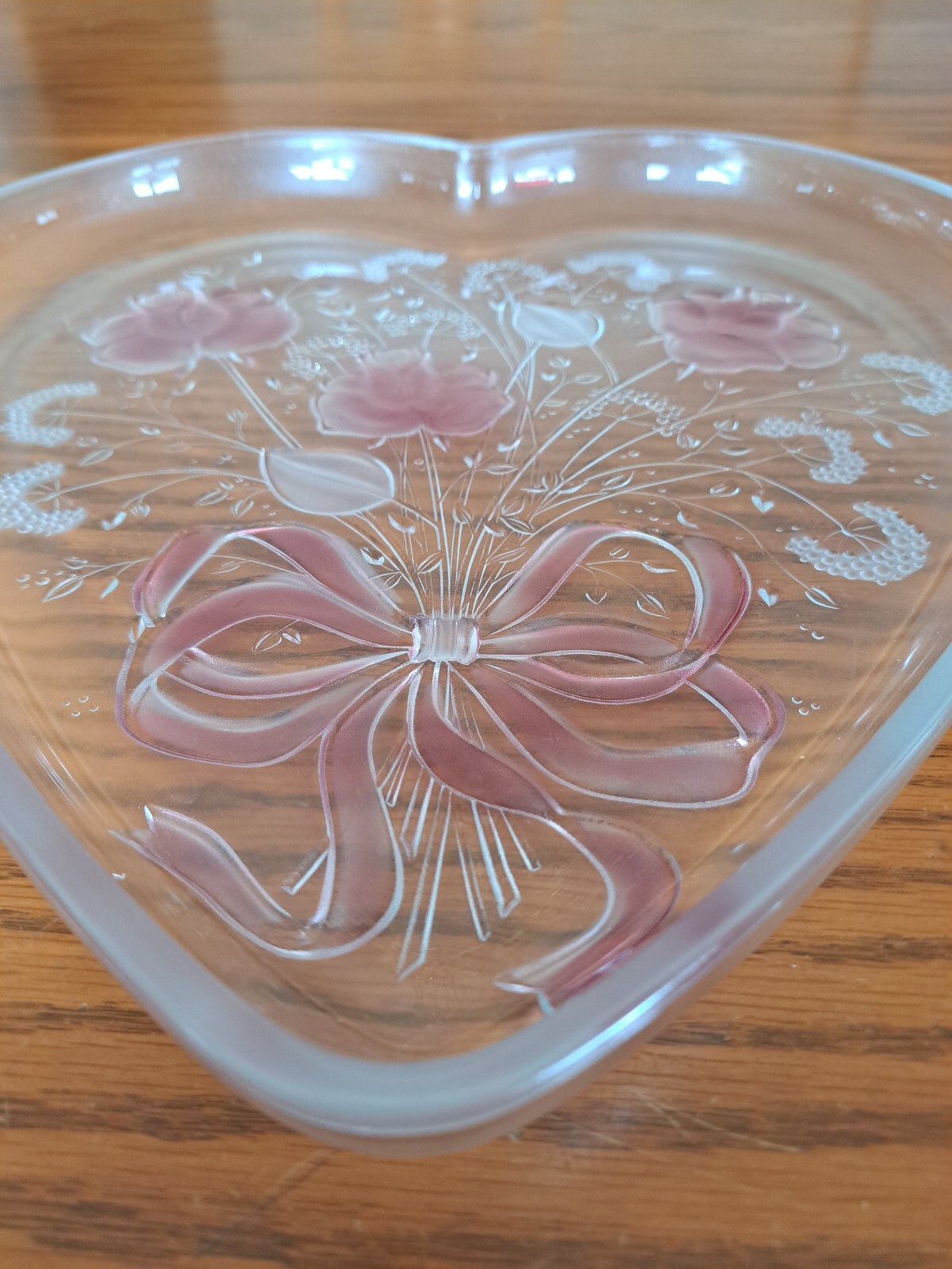 Mikasa Crystal GlassVintage Valentine Heart Shaped Serving Plate w/ Pink Roses