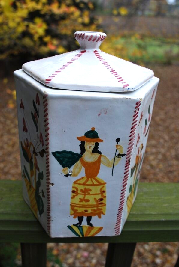 Vintage ITALY Hexagonal BISCUIT/ COOKIE JAR Hand Painted Art Pottery MUSICIANS