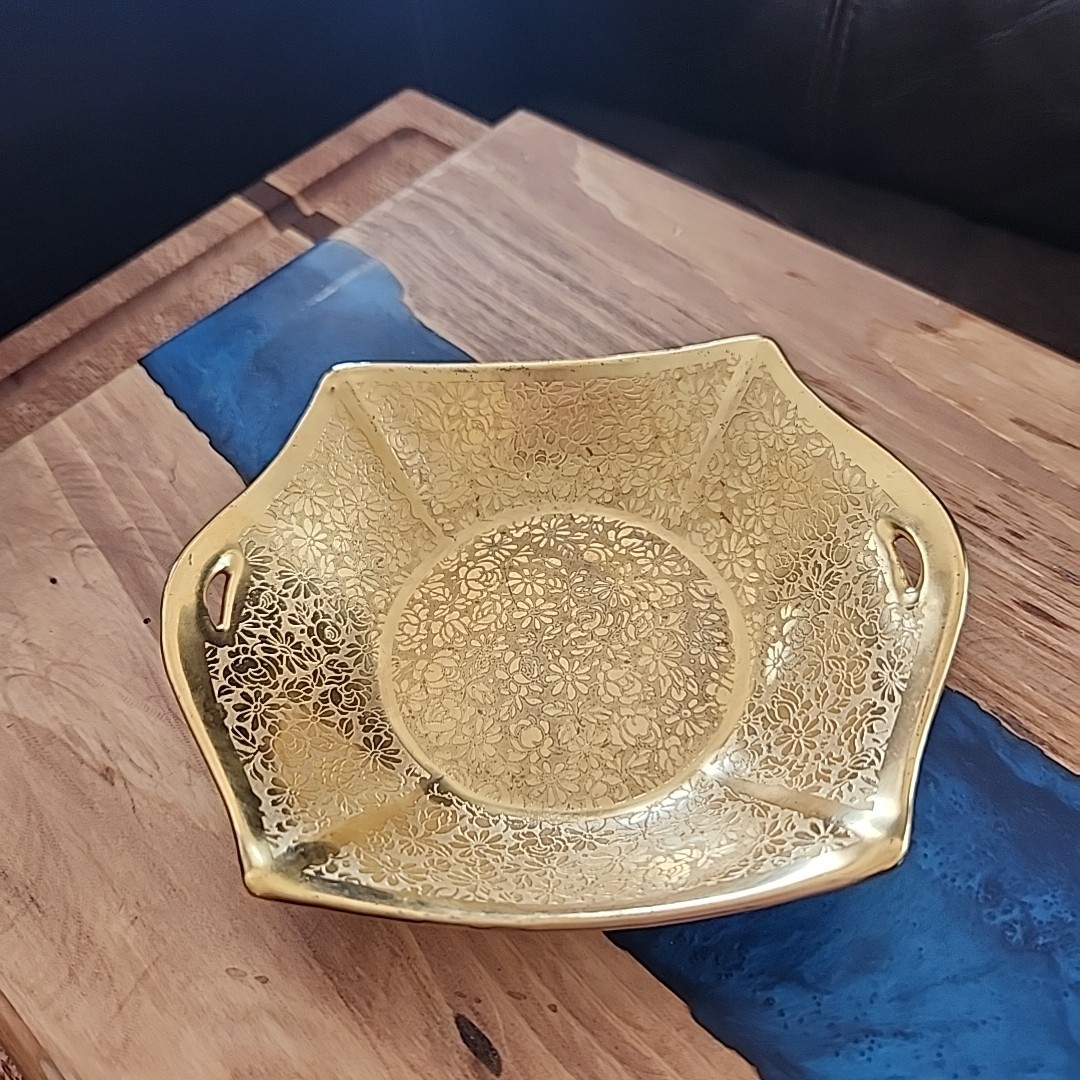 Vtg Rose Floral Gold-toned Covered Trinket Dish Made Japan Small Lovely Elegant