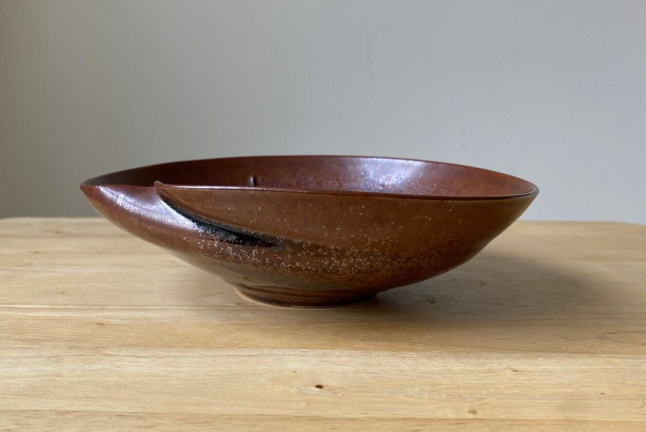 BROCK 7.25″ Asymmetrical Tenmoku Glaze Art Pottery Bowl – VGUC