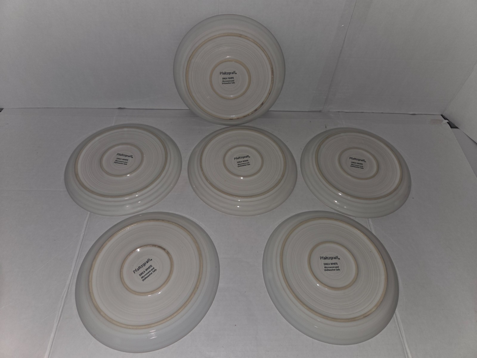 Lot of 6 Pre Owned Pfaltzgraff “Drea White” 8 1/4″ Salad Plates