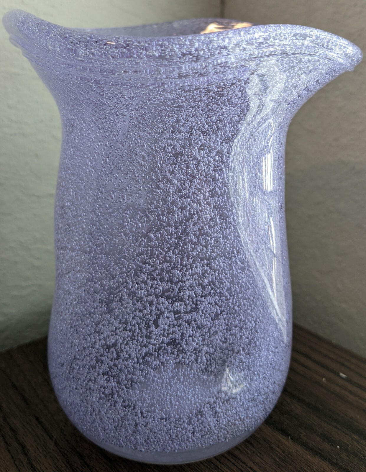 Hand Blown 5.5″” Alexandrite Bubble Glass Vase Pinched Sides Flared Threaded Rim