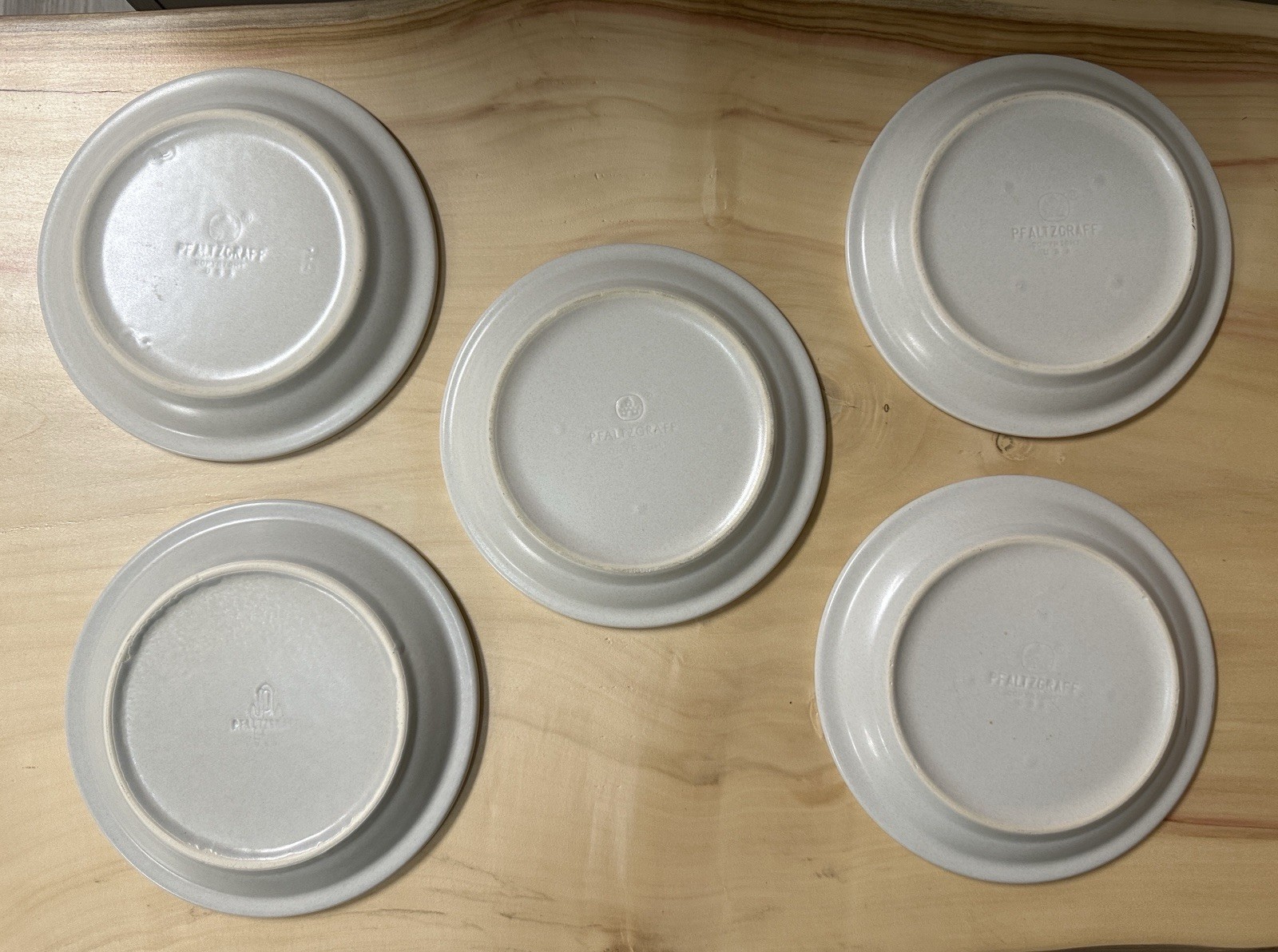 5 – Pfaltzgraff Yorktowne 6.75″ Salad Bread Dessert Plates USA FREE SHIPPING