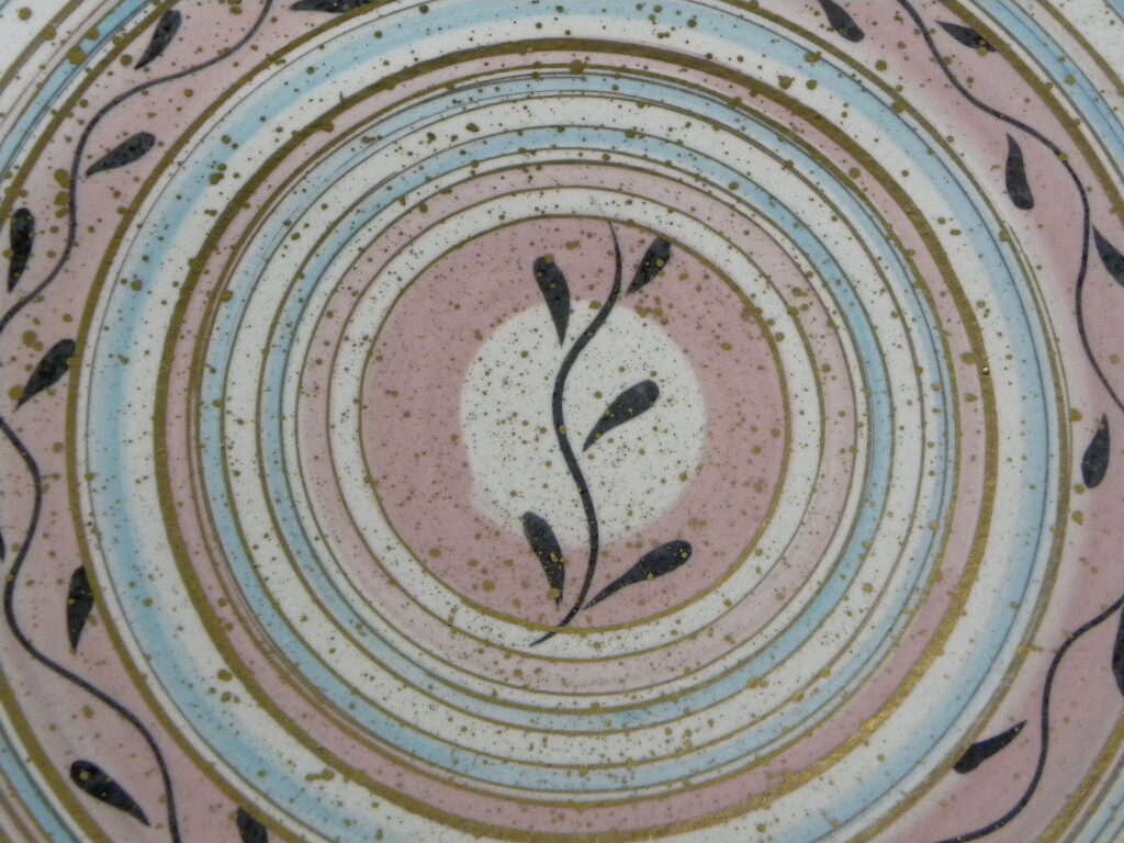 Set of 10 1950’s Circular Pink & Gold Speckles CA Pottery 10 1/2″ Dinner Plates