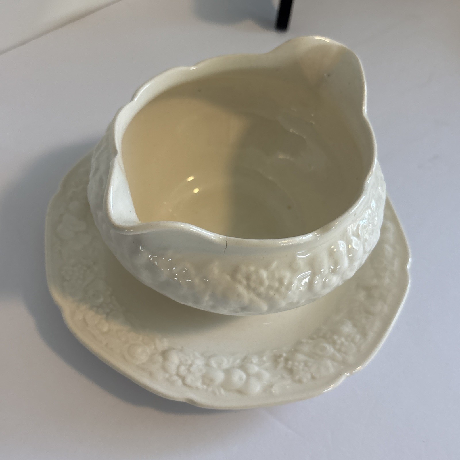 Crown Ducal Florentine Ivory Colored Gravy Boat with Attached Underplate