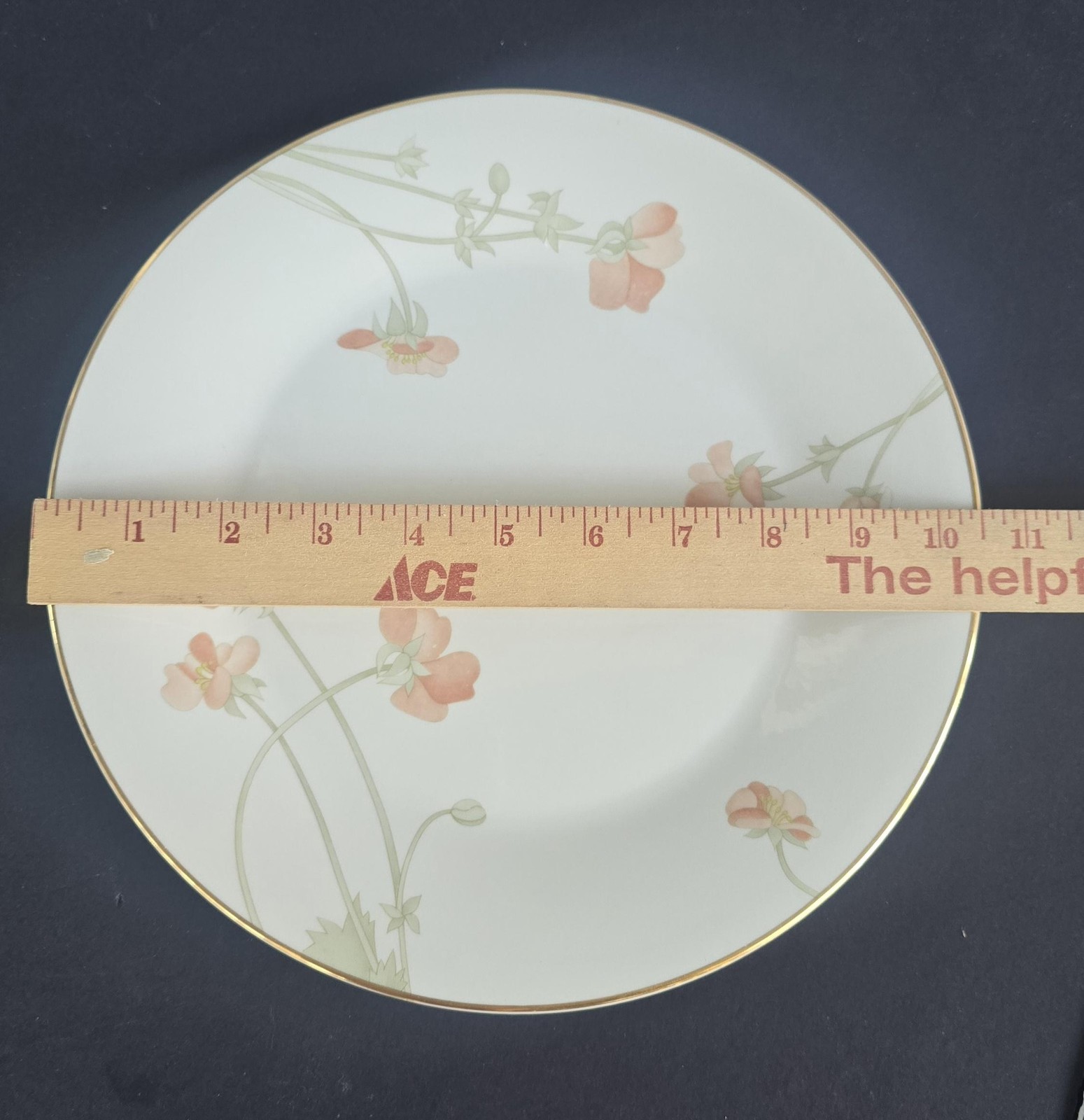 Vintage Royal Doulton Vogue Harmony Dinner Plate 10.5″ Gold Trim England