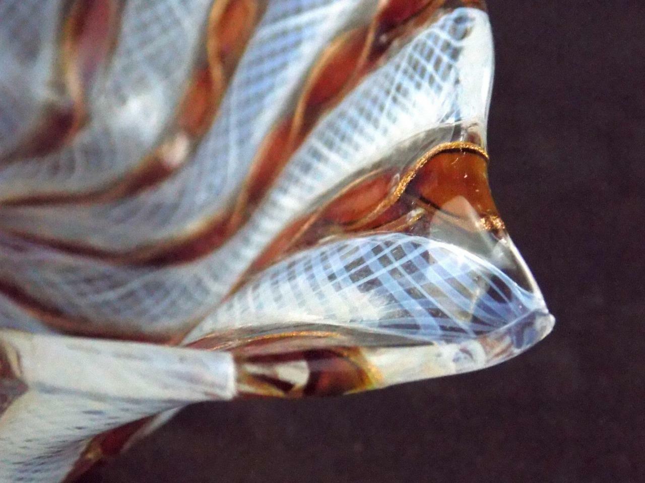 Avventurina Technique Art Glass Lipped Trinket Dish White Lattice Work