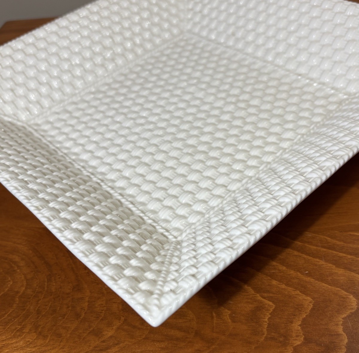 Tiffany & Co. 1994 Weave Collection Irish Bone China 12″ Square Serving Bowl