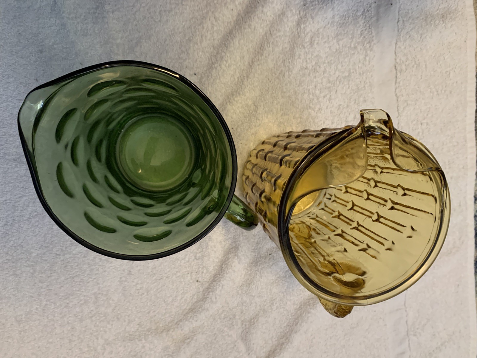 Two/ Anchor Hocking Glass Pitcher TAHITI Bamboo Gold / Green Atlas Coin Dot