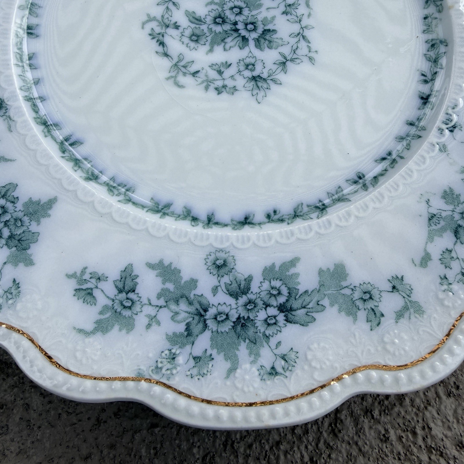 Staffordshire Grindley & Co ‘Eileen’ 9″ Dinner or Cake Plate CIRCA 1899-1914