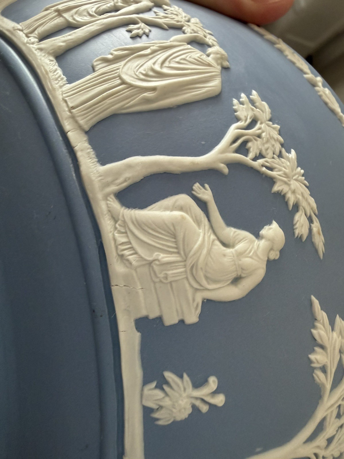 Vintage Wedgwood Blue Jasperware Neoclassical Sacrifice 8″ Bowl -Made in England