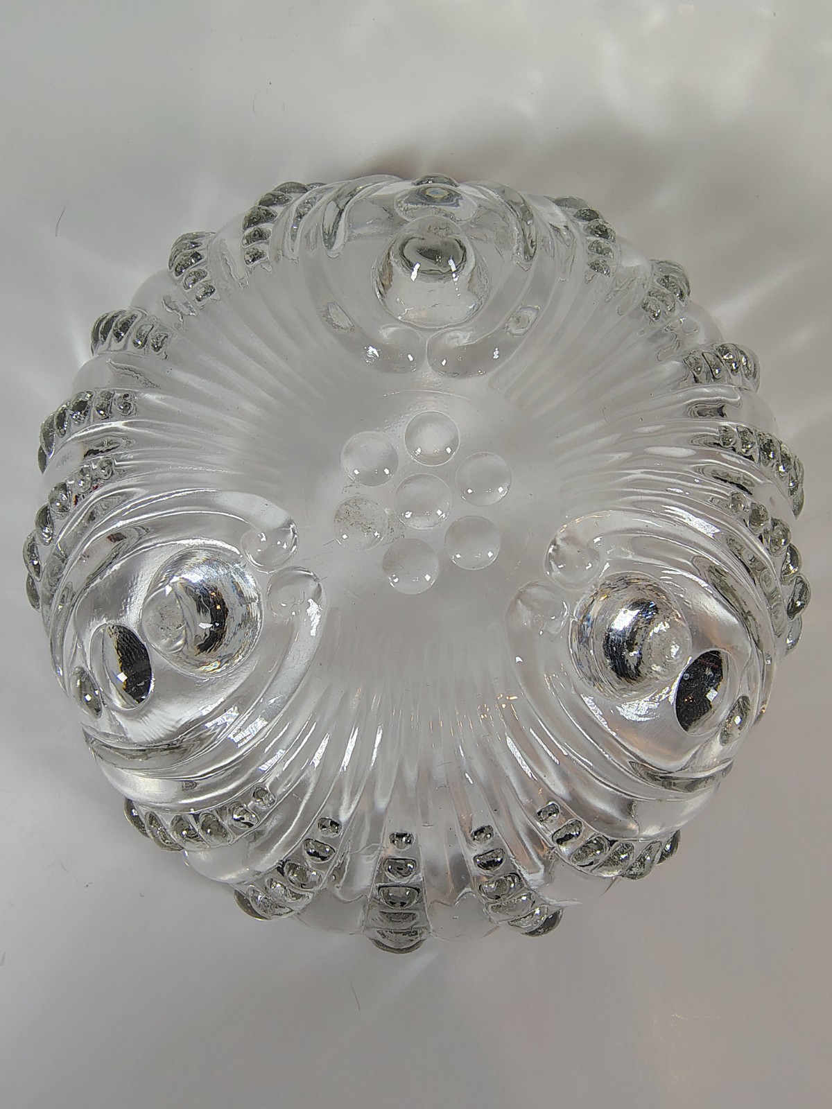 Set of 2 Vintage Clear Pressed Glass 3 Footed Dessert Berry Bowls Bubble Swirl