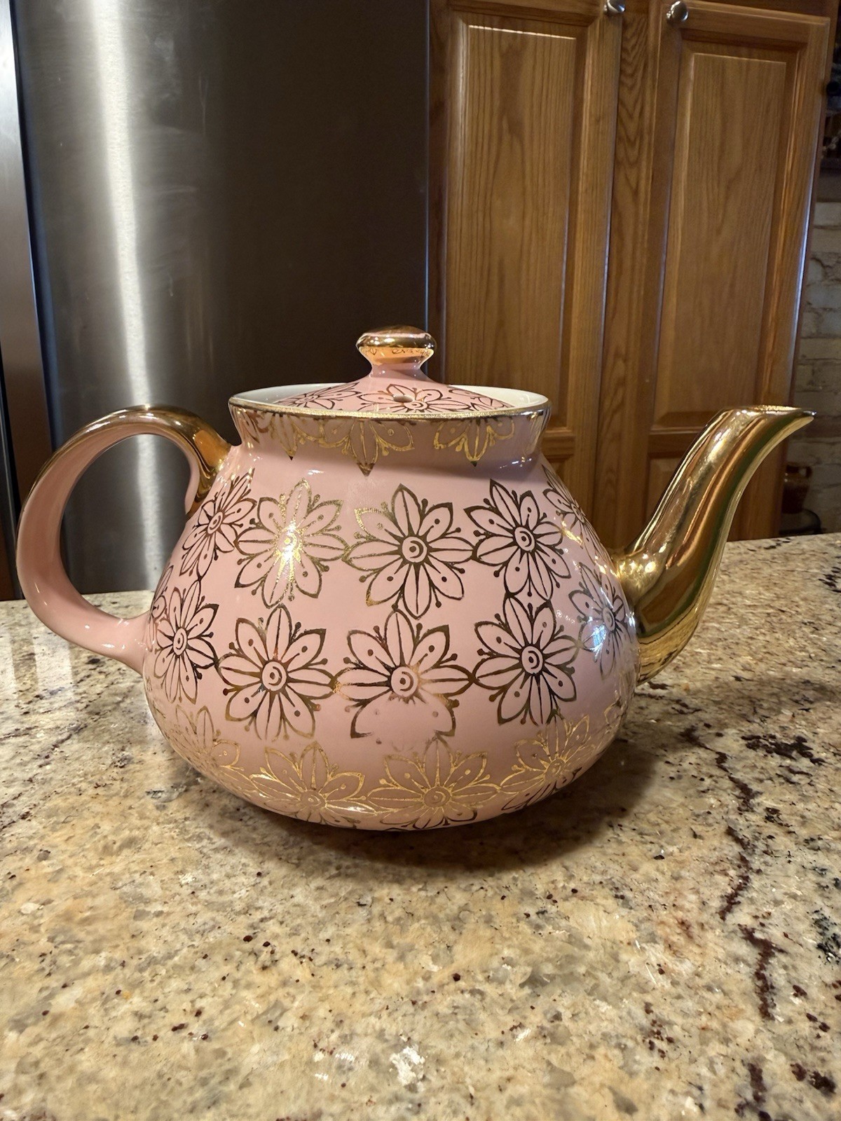 Vintage Hall China New York Daisies Pink & Gold 6-Cup Teapot #0356CL Made in USA